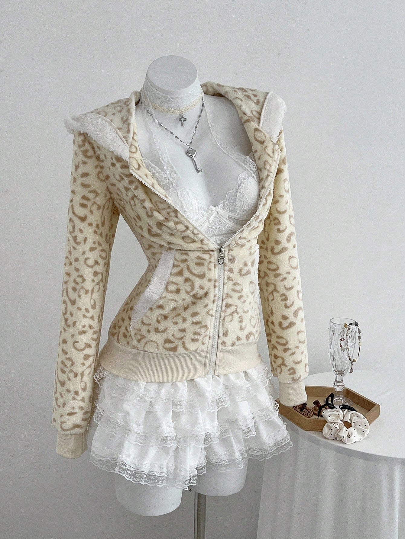Women's Leopard Print Flannel Thermal Hooded Sweatshirt