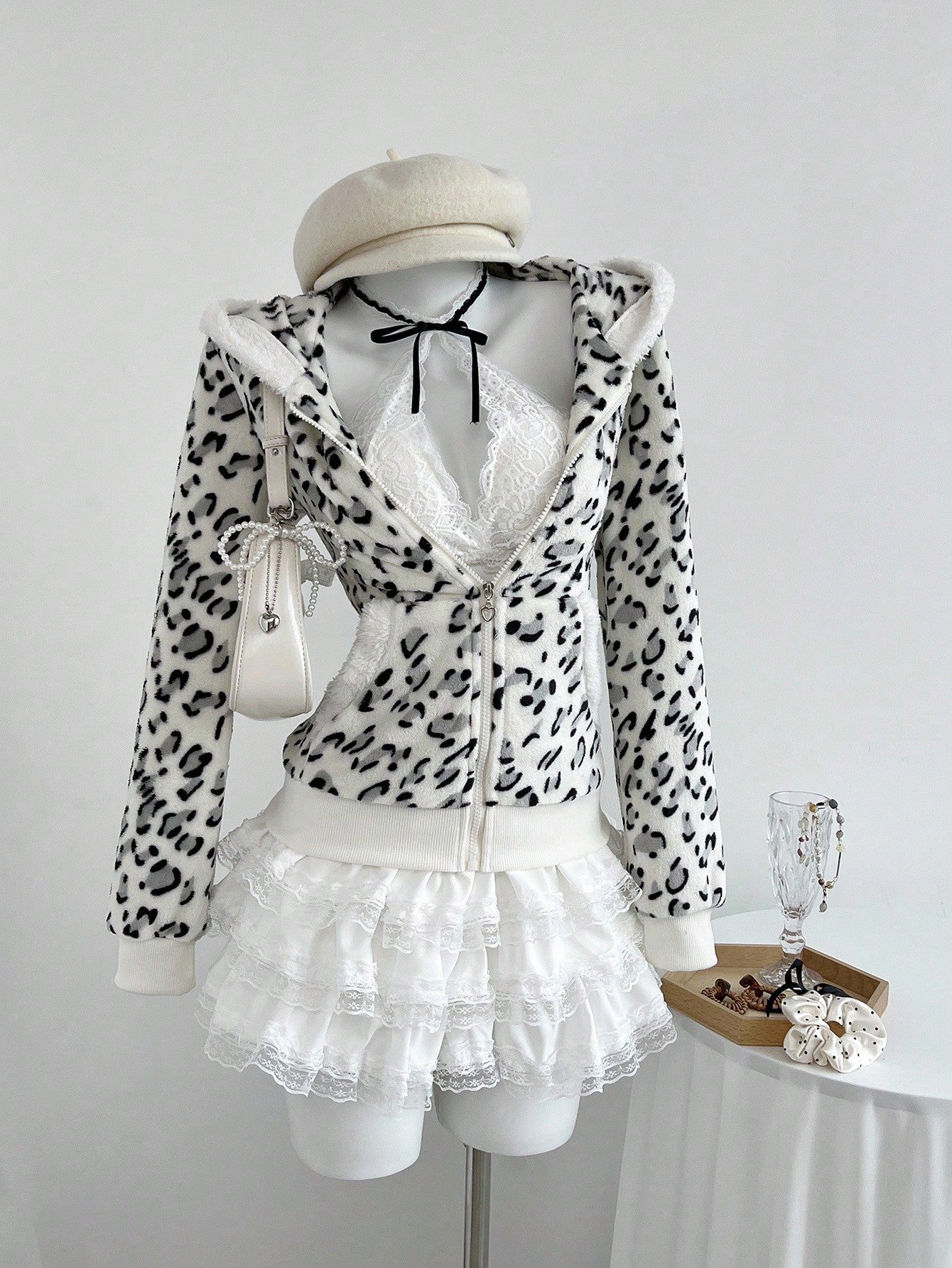 Women's Leopard Print Flannel Thermal Hooded Sweatshirt