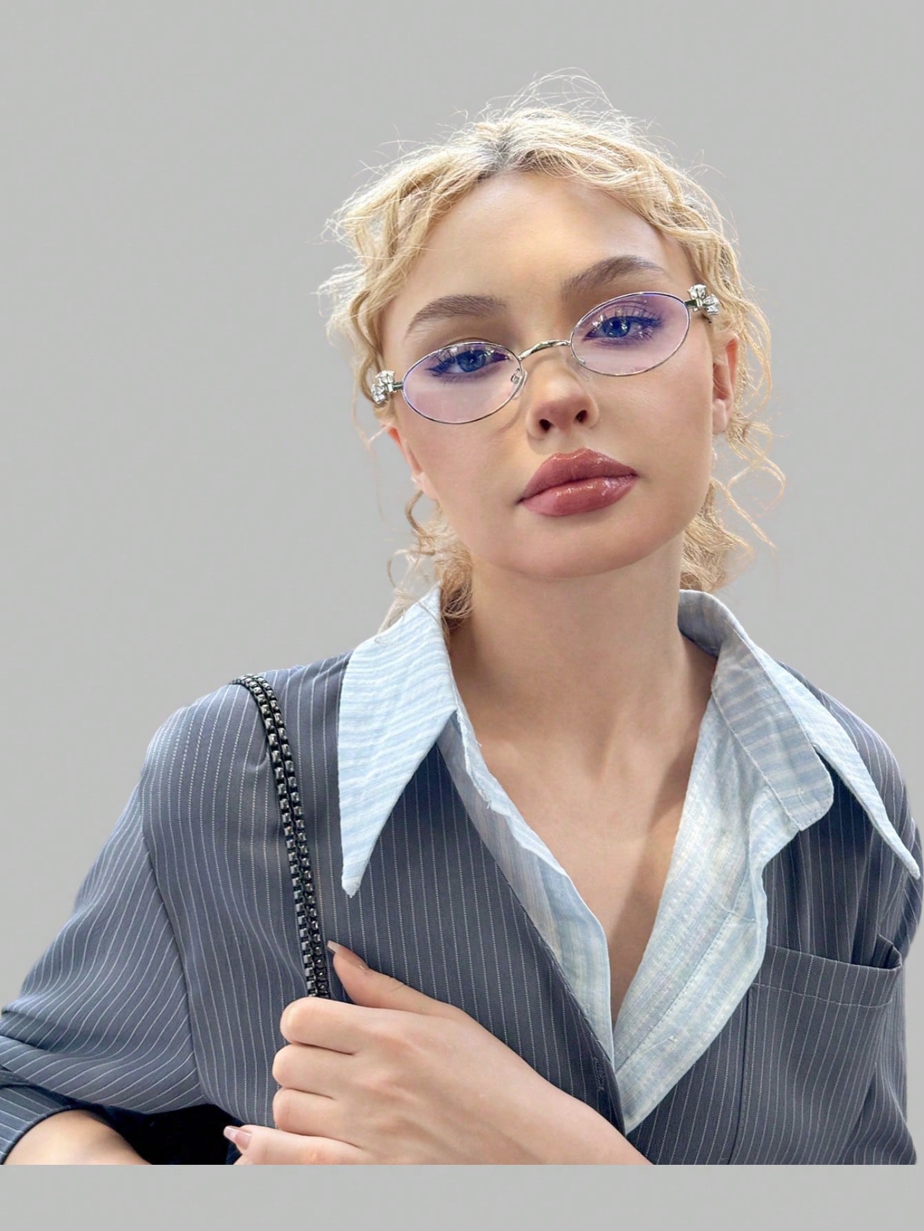 Women’s Metallic Oval Rhinestone Y2K Fashion Glasses