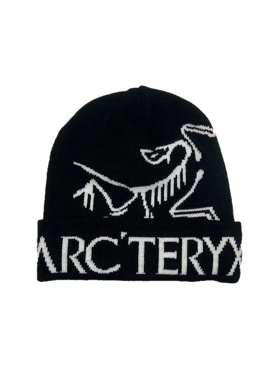 Unisex Alphabet Bird Pattern Knitted Winter Beanie