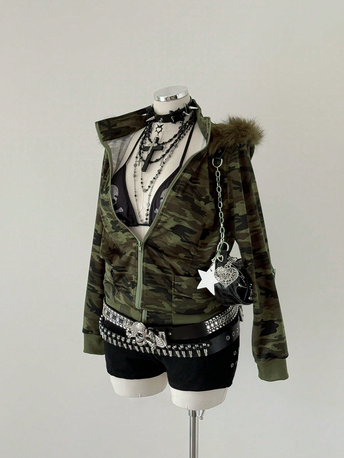 Plus Size Dark Camouflage Long Sleeve Hoodie