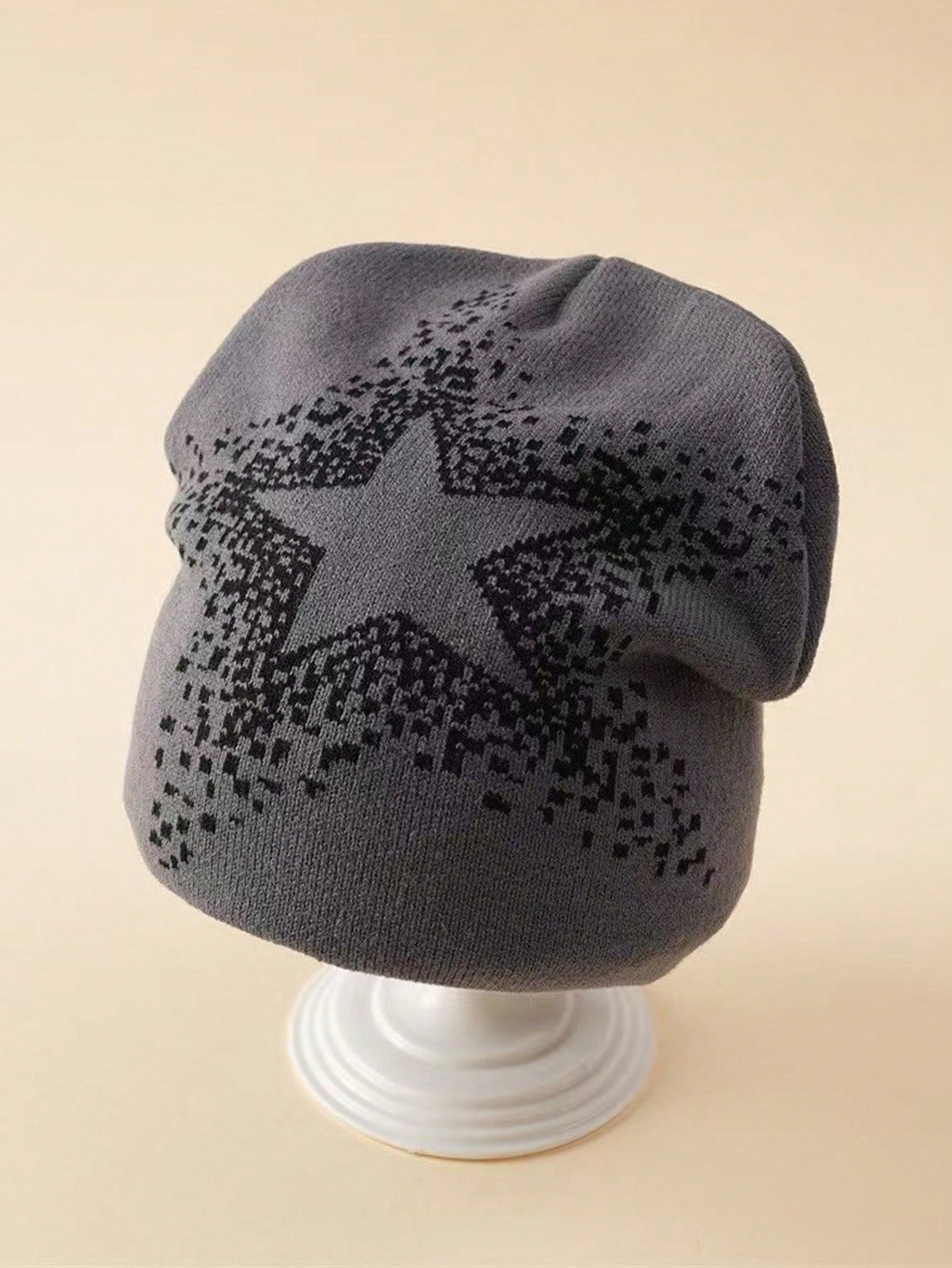 Women's Black Star Knitted Beanie Stylish Winter Hat