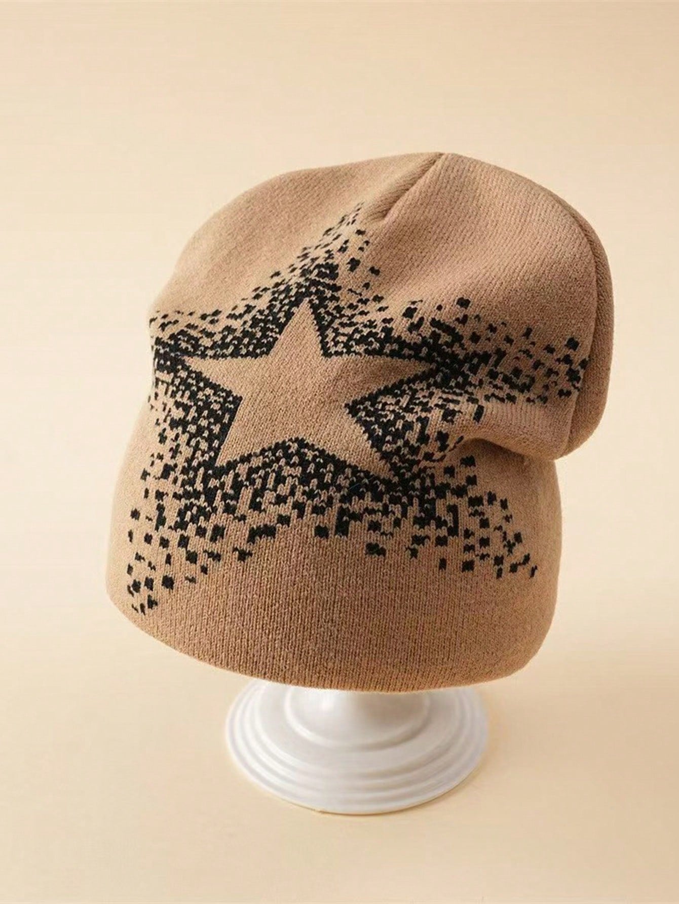 Women's Black Star Knitted Beanie Stylish Winter Hat
