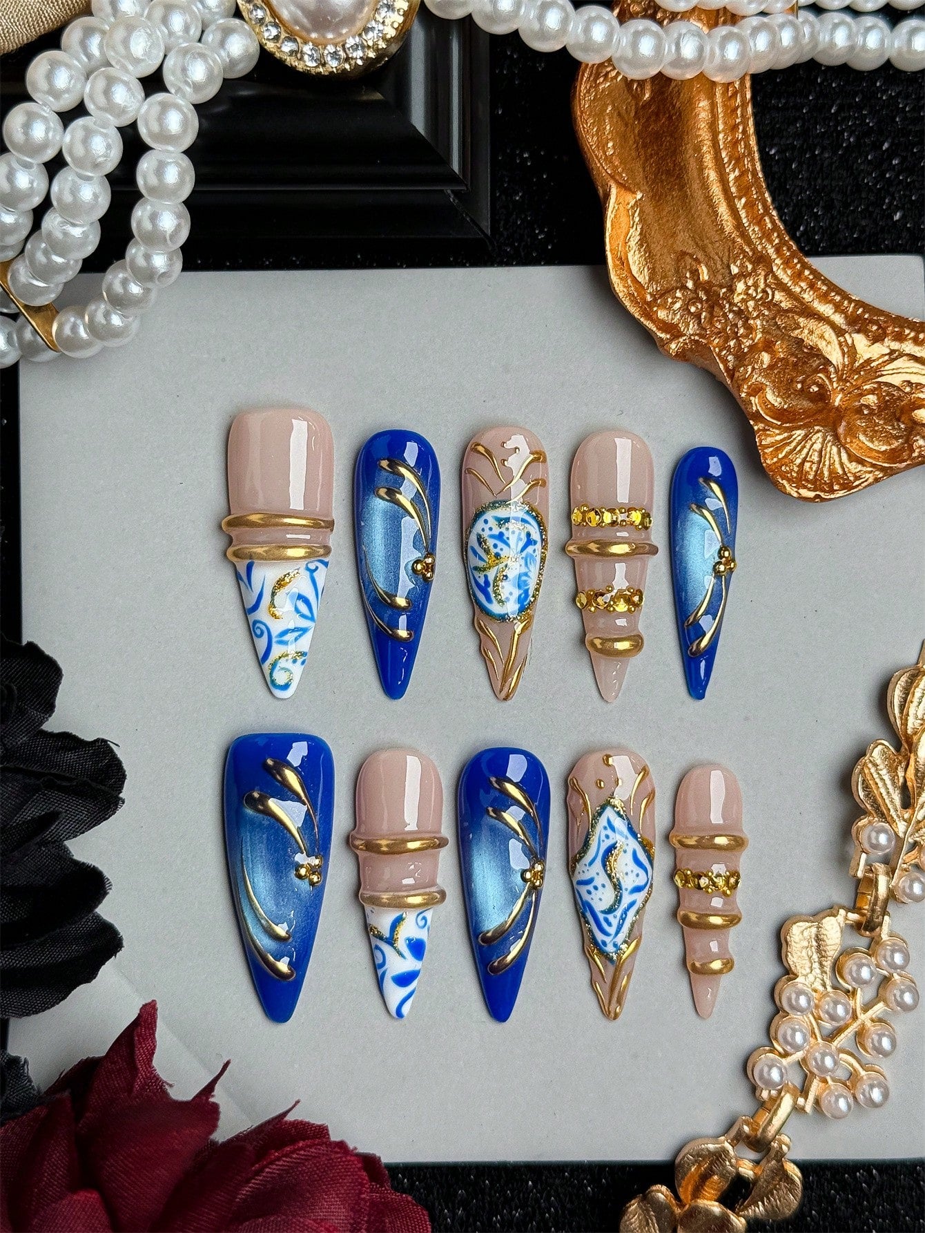 Blue Y2K Cat Eye Floral Handmade Press-On Nails