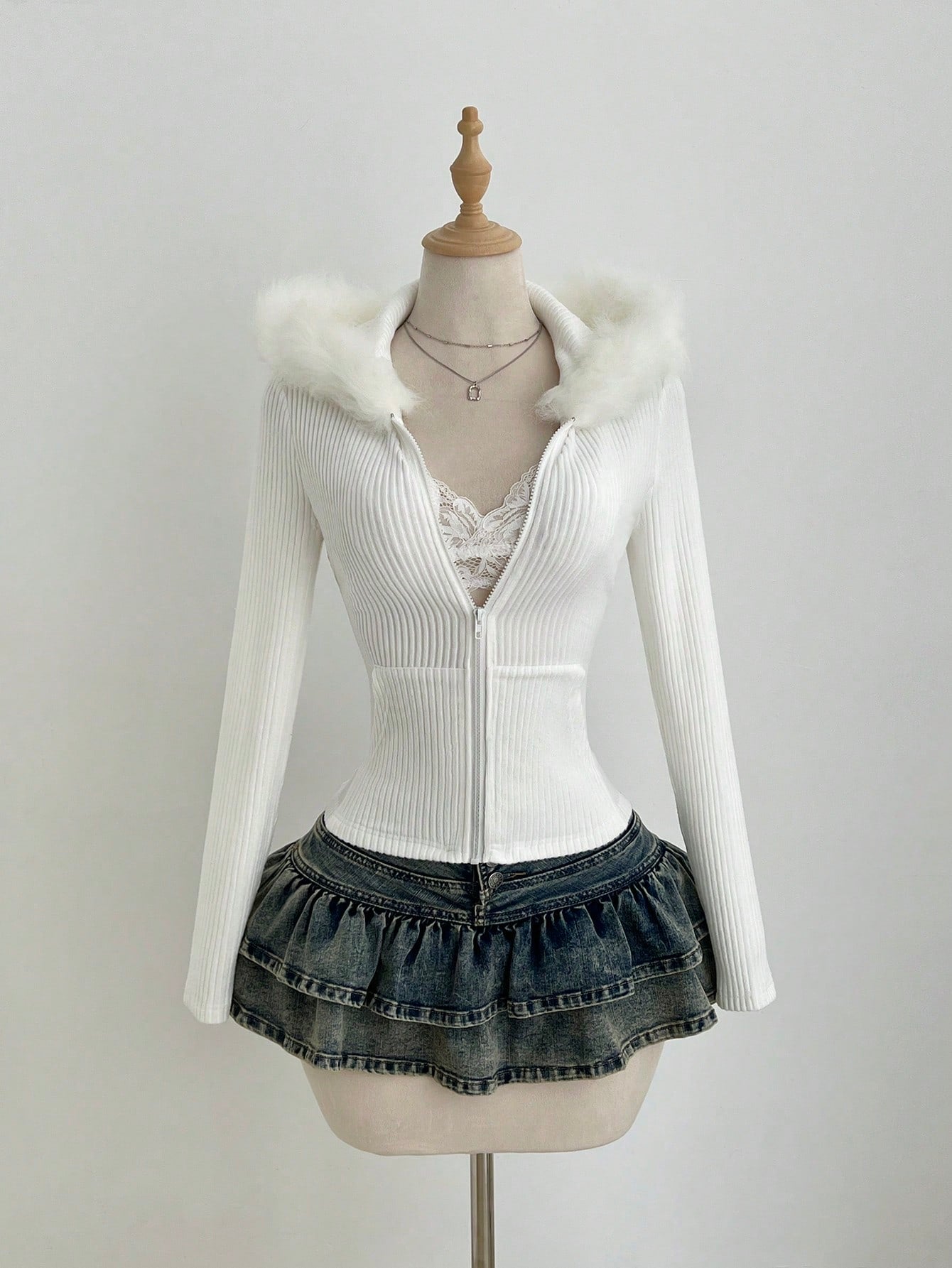 Elamini White Faux Fur Zip-Up Hoodie