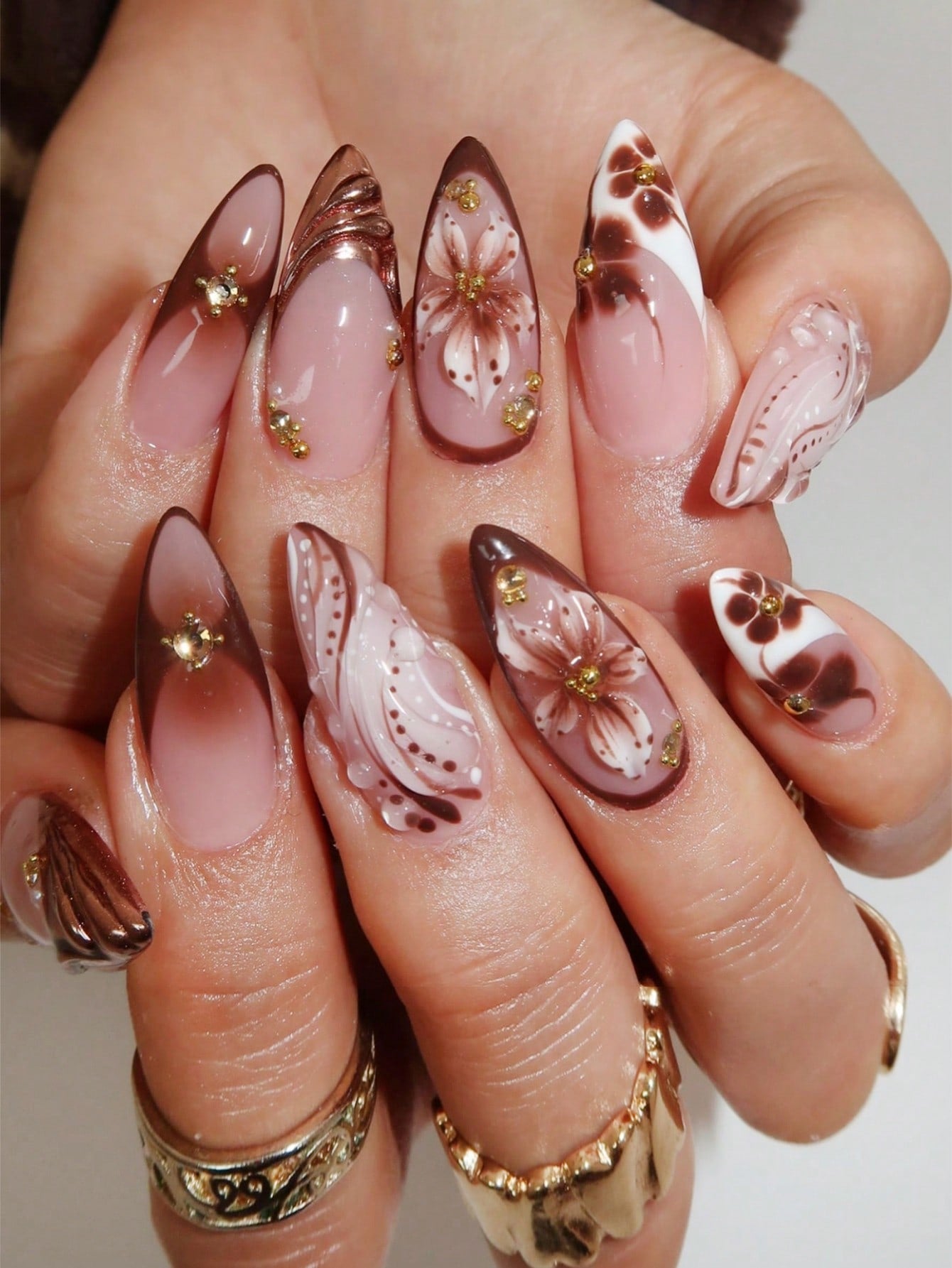 24pcs 3D Floral & Gold Water Drop Almond Press-On Nails