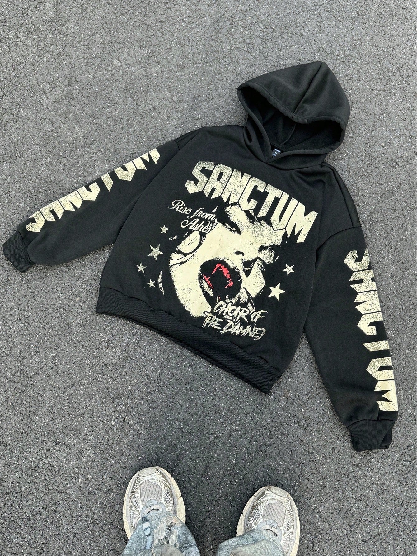 Men Blurred Figure Print Cropped Hoodie