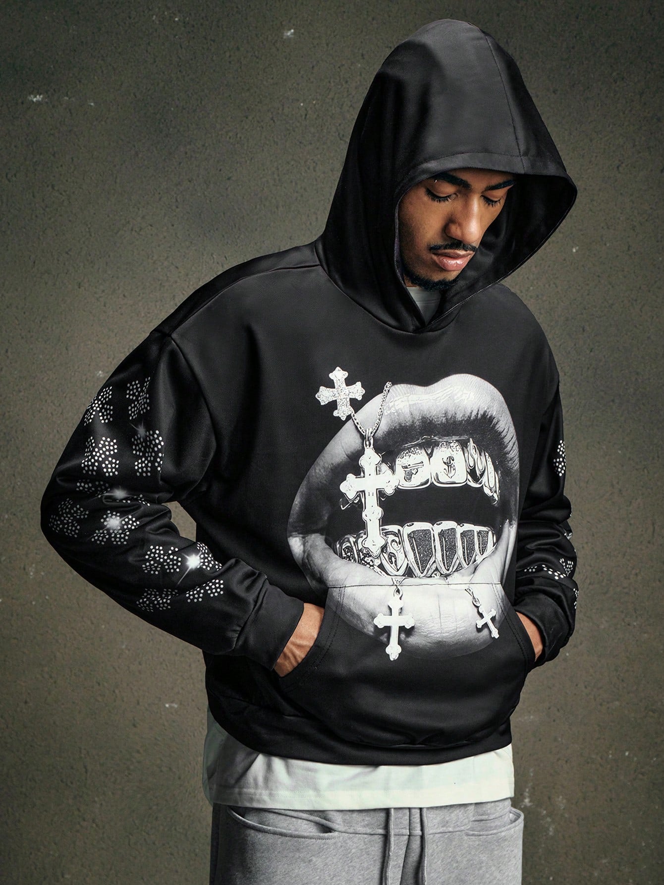 Men's Loose Street Lips & Cross Hoodie