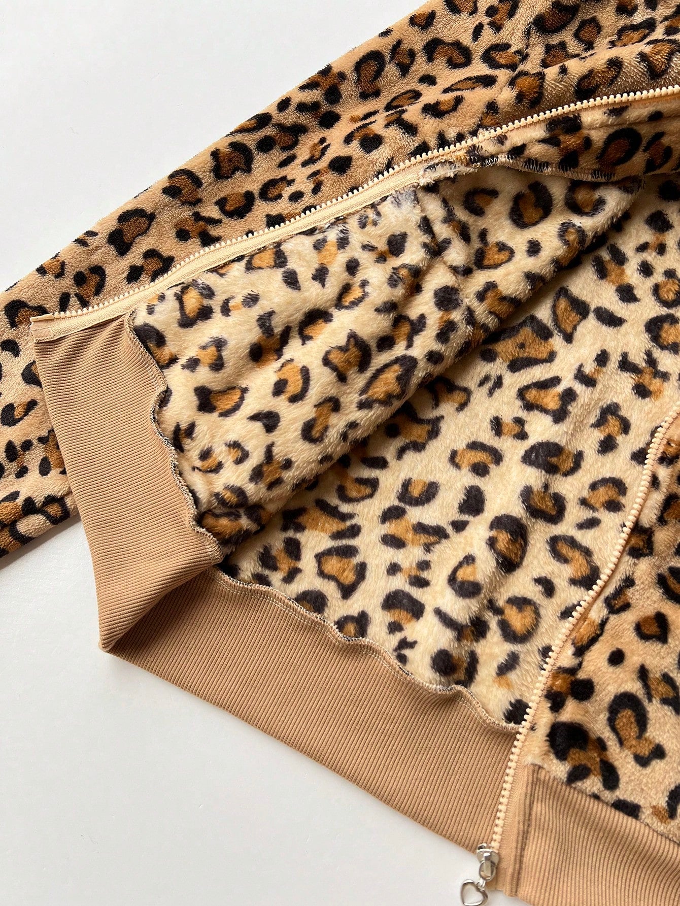 Women's Leopard Print Flannel Thermal Hooded Sweatshirt