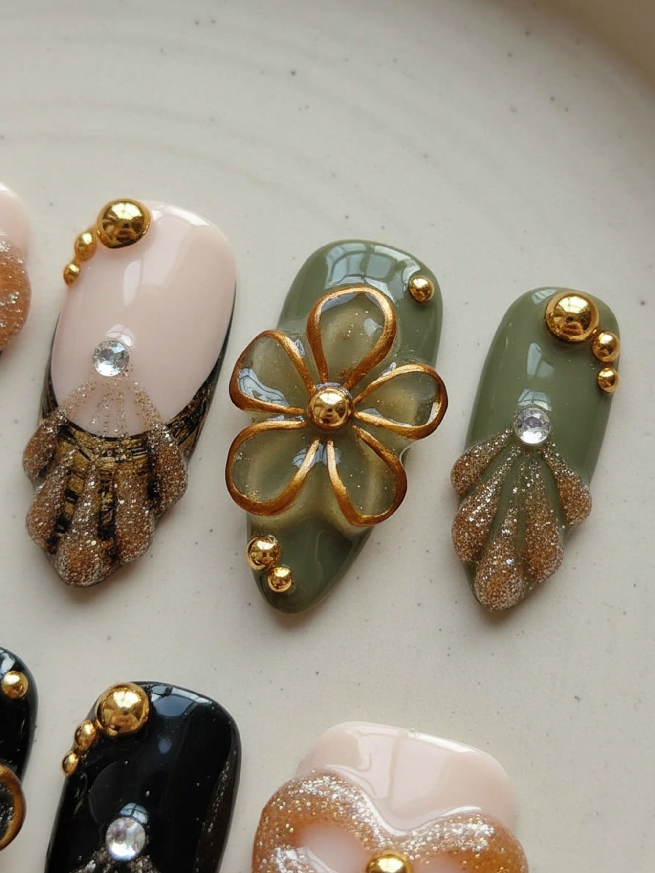 10pcs Handmade Black Ombre Floral Almond Press-On Nails