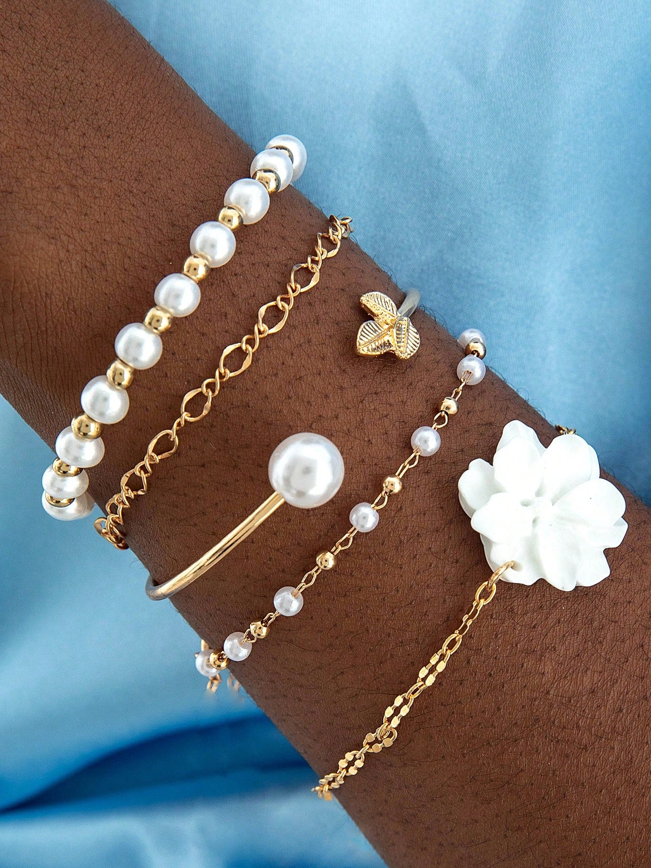 5pcs Flower & Faux Pearl Bracelet Set for Women – Gift for Mom