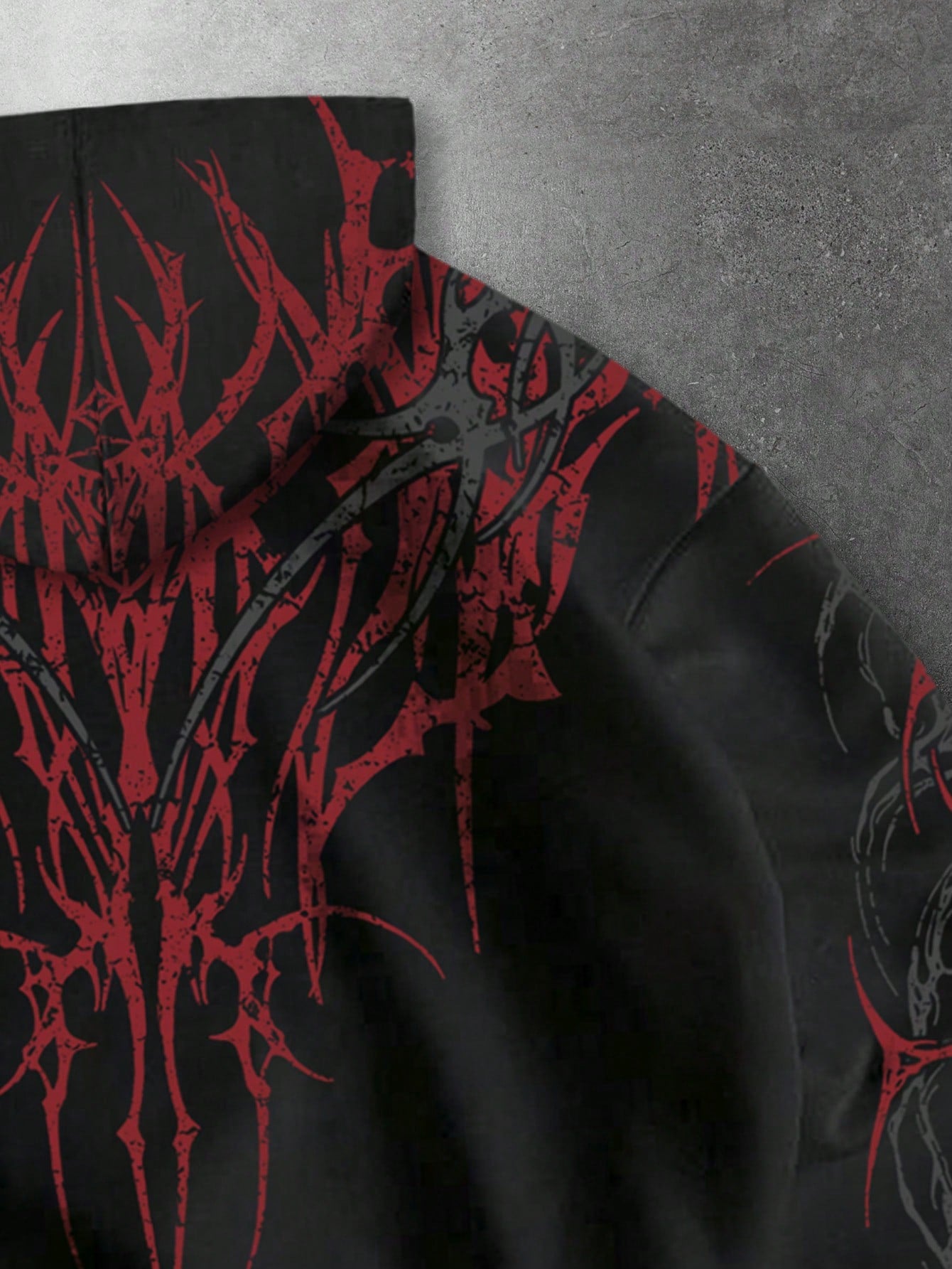 Men's Colorblock Gothic Print Loose Fit Sweatshirt