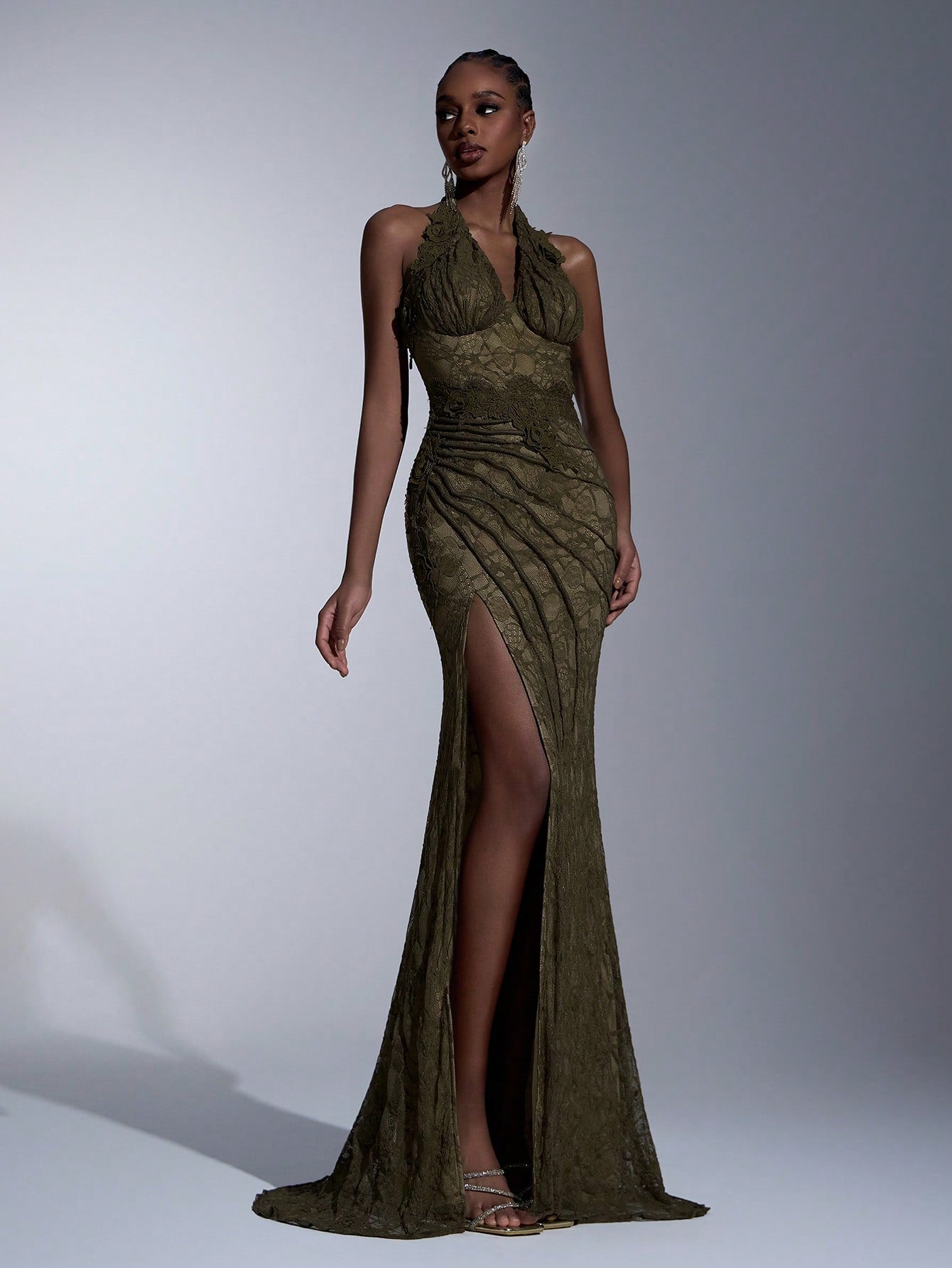 Elegant Green Lace Halter Neck Slit Maxi Dress