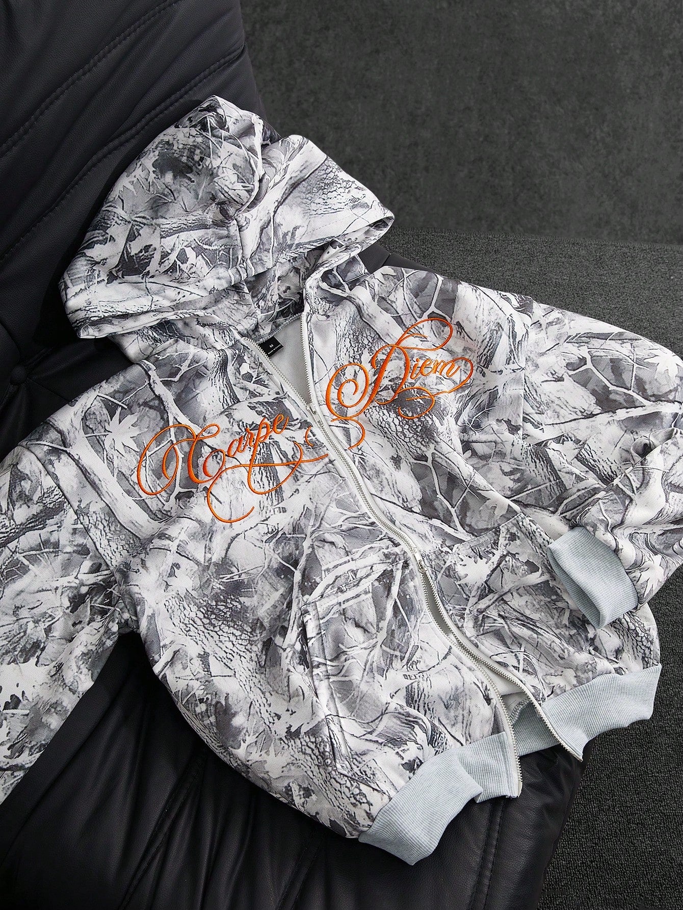Men's Camo 3D Embroidered Zip-Up Hoodie