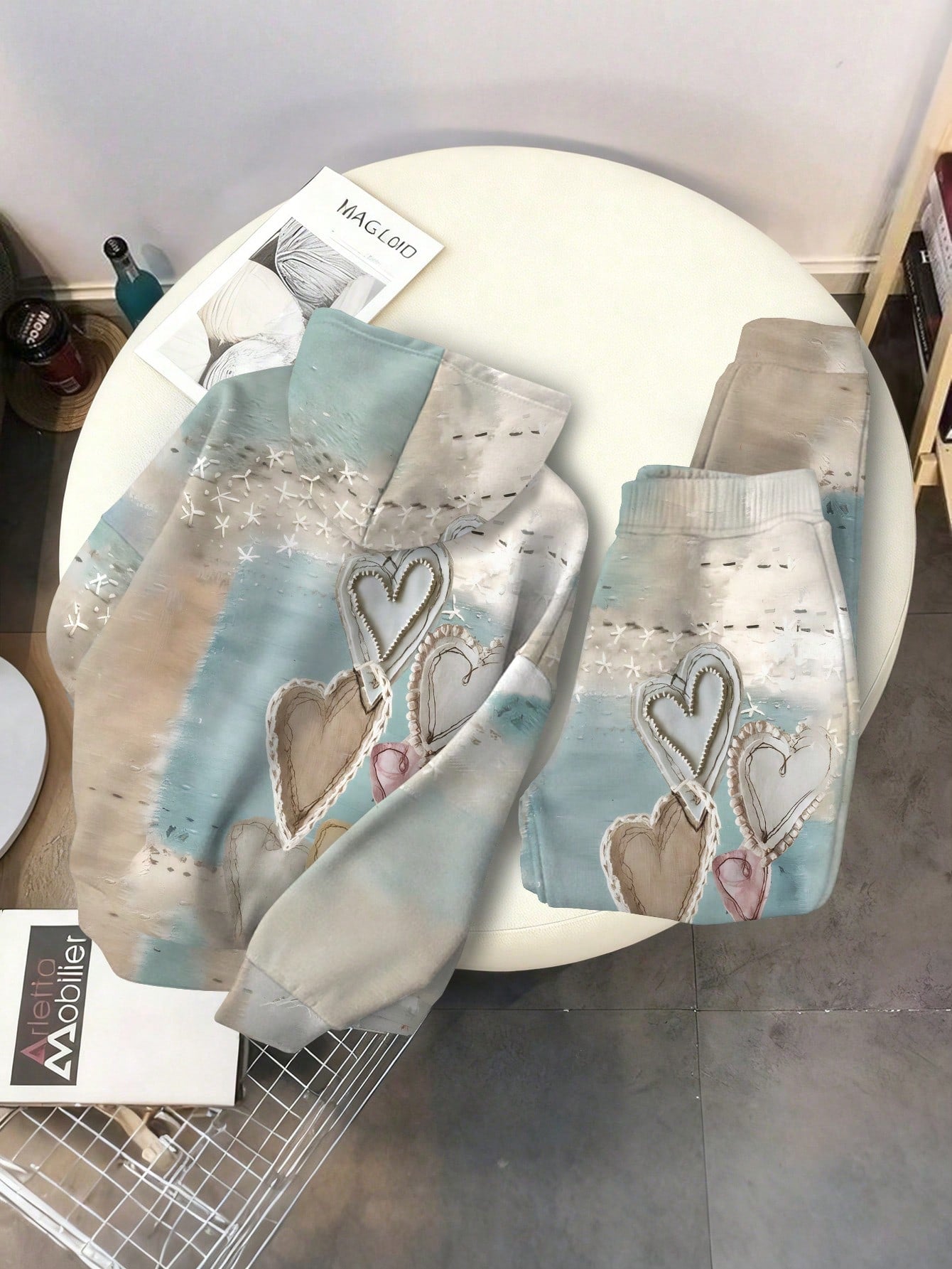 Women's Heart Print Vintage Embossed 2-Piece Hoodie