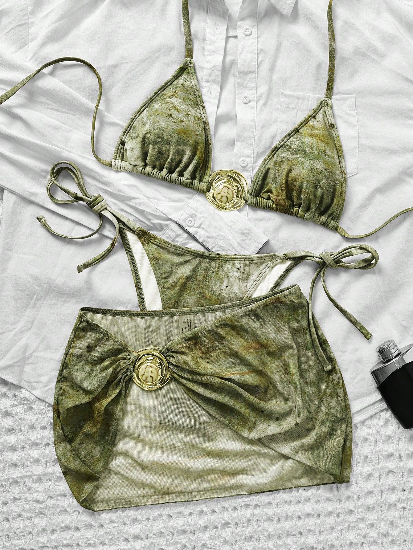 Retro Print 3-Piece Halter Bikini & Mesh Skirt Set