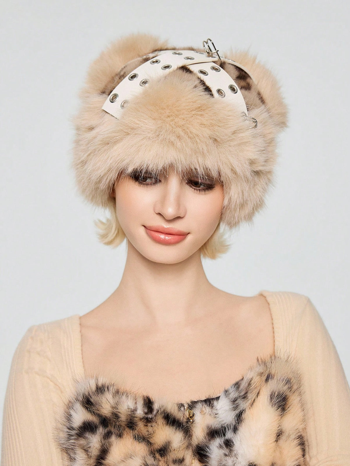 Goth Faux Fur Leopard Print Bucket Hat