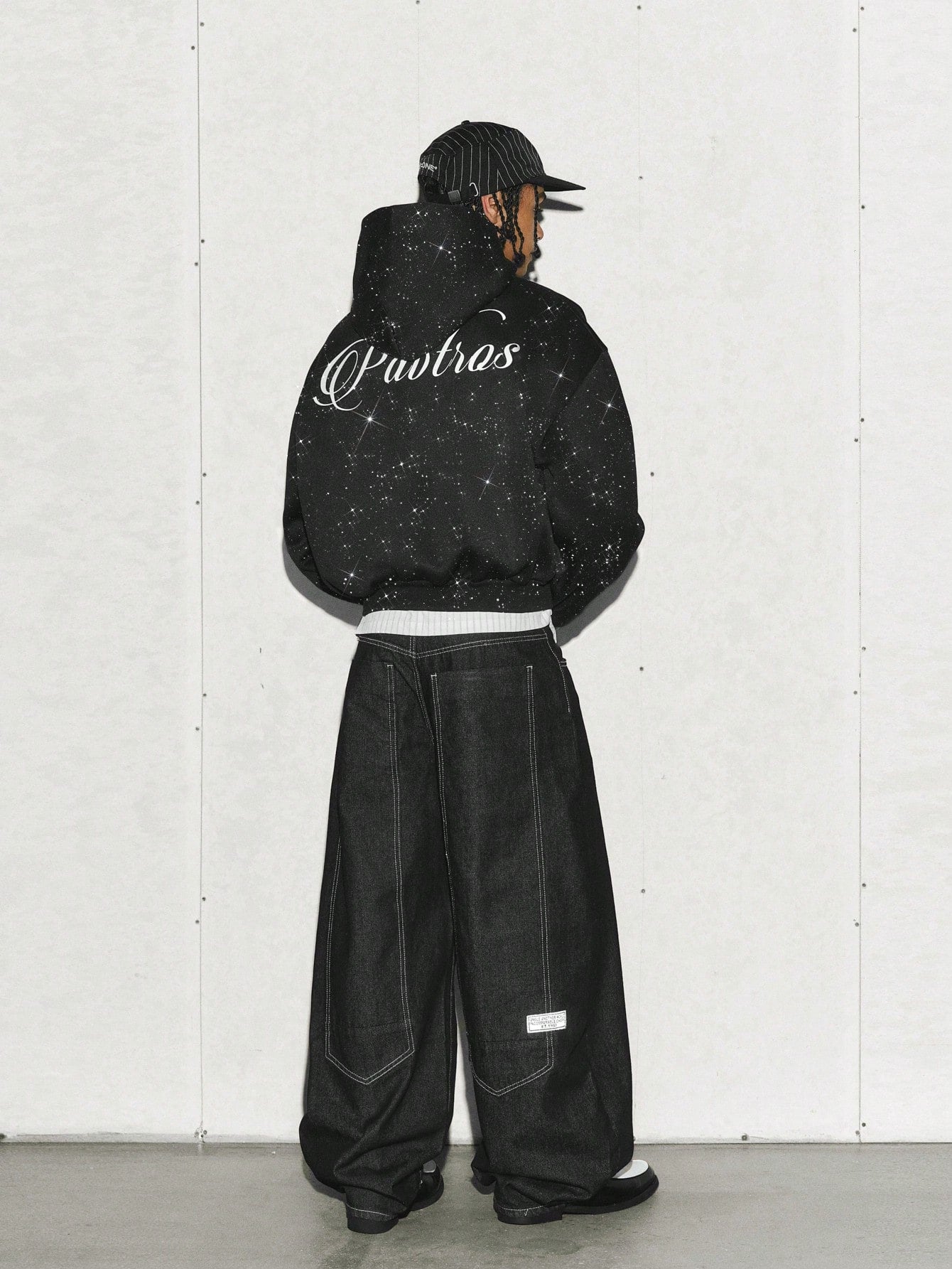 Streetwear Oversized Zip-Up Hoodie