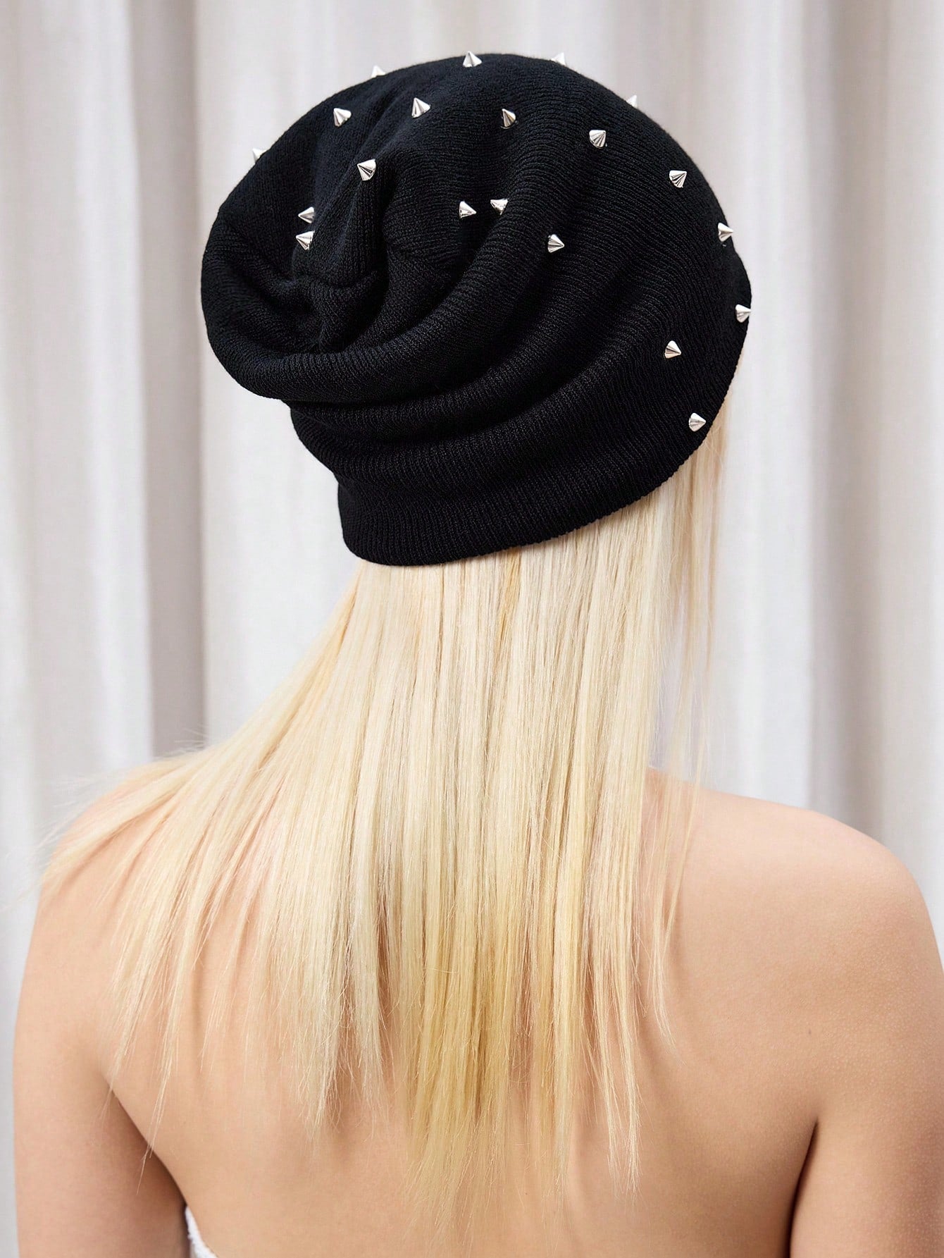 Punk Style Rivet Decorated Y2K Knitted Warm Beanie