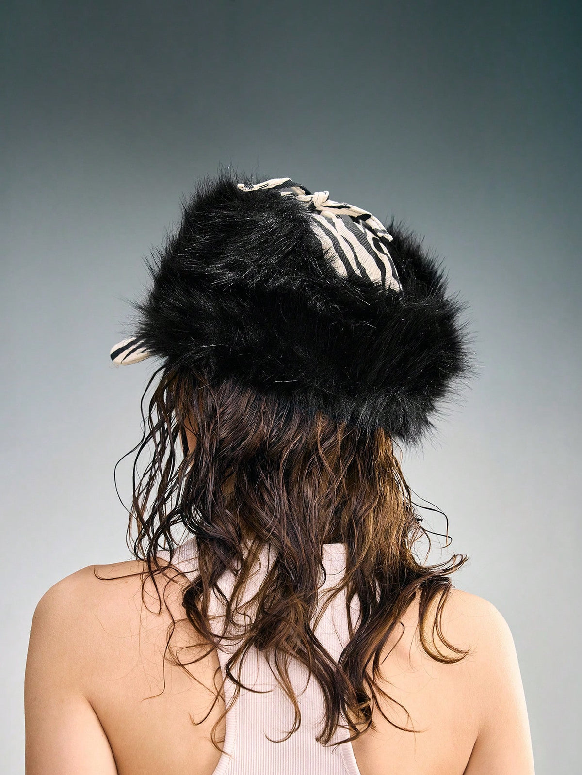Goth Women Faux Fur Contrast Hip-Hop Baseball Cap