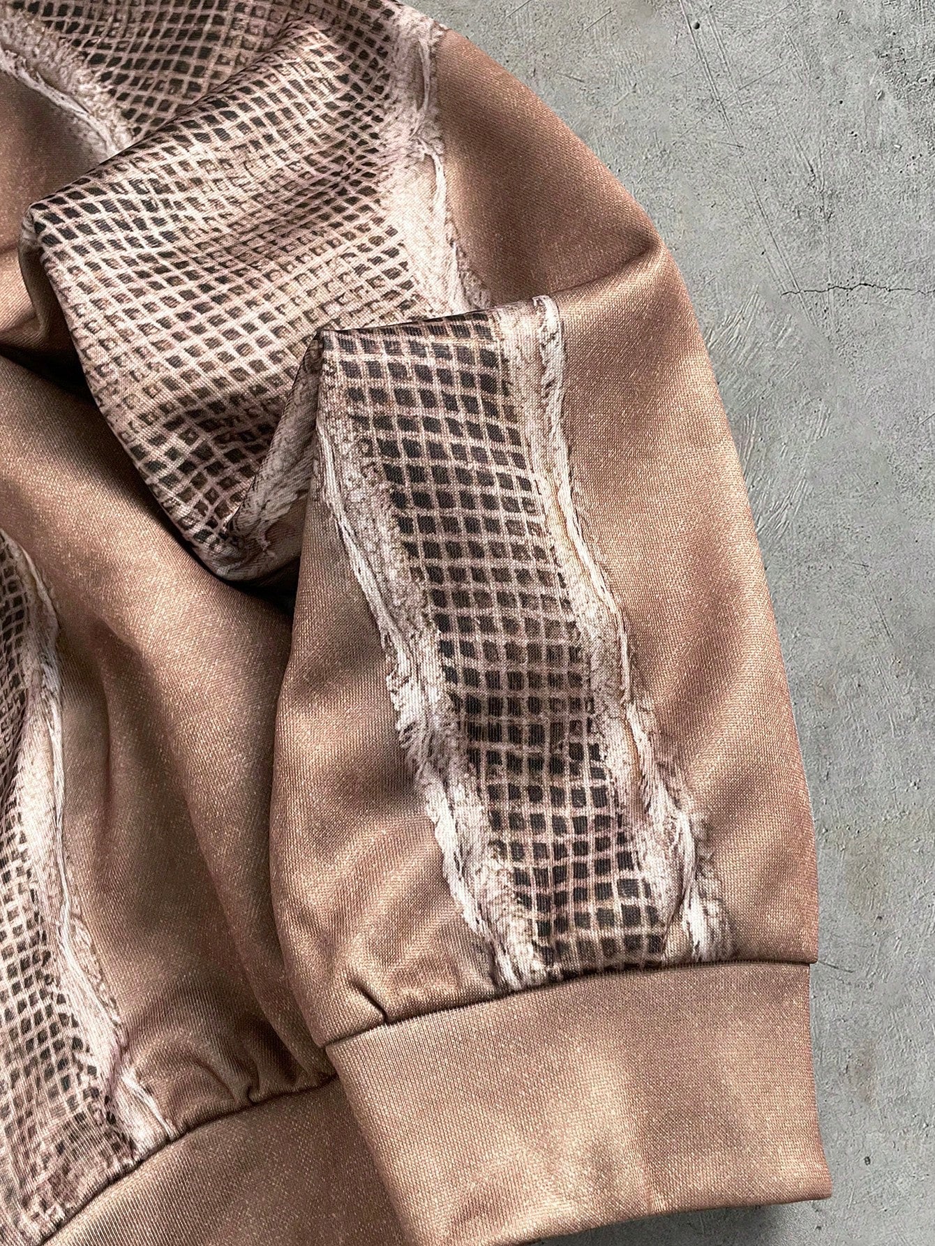 Men's Brown Distressed Cropped Loose Zip-Up Hoodie