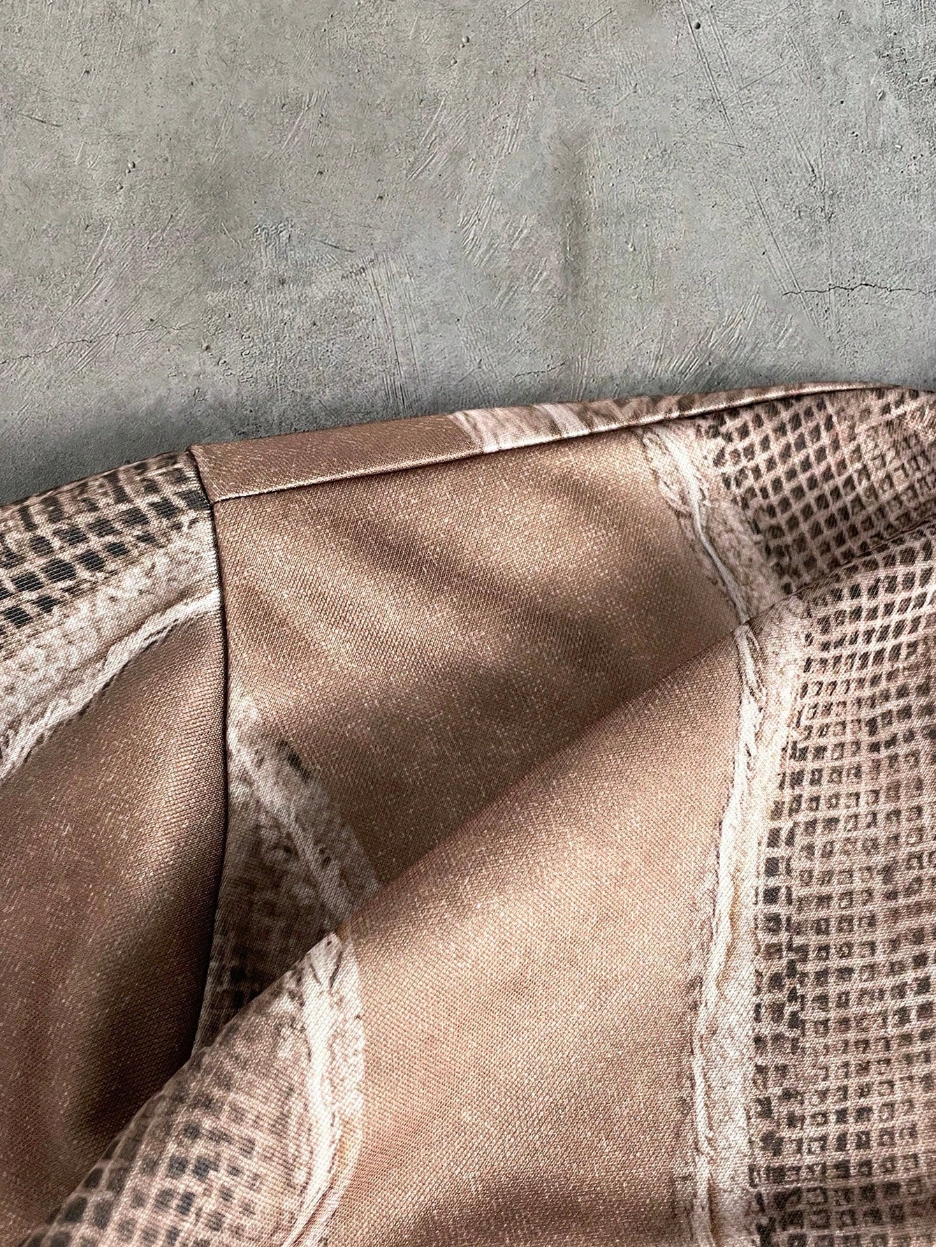 Men's Brown Distressed Cropped Loose Zip-Up Hoodie