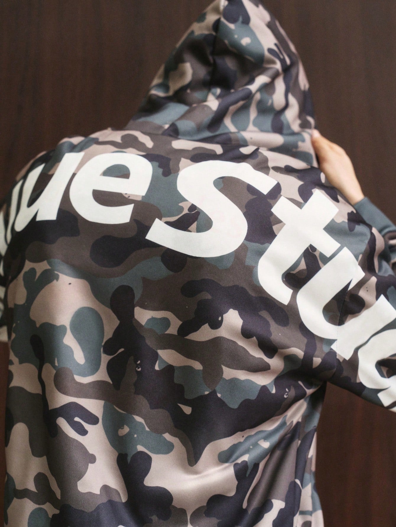 Men's Street Style Camo Hoodie Arched Letter Design