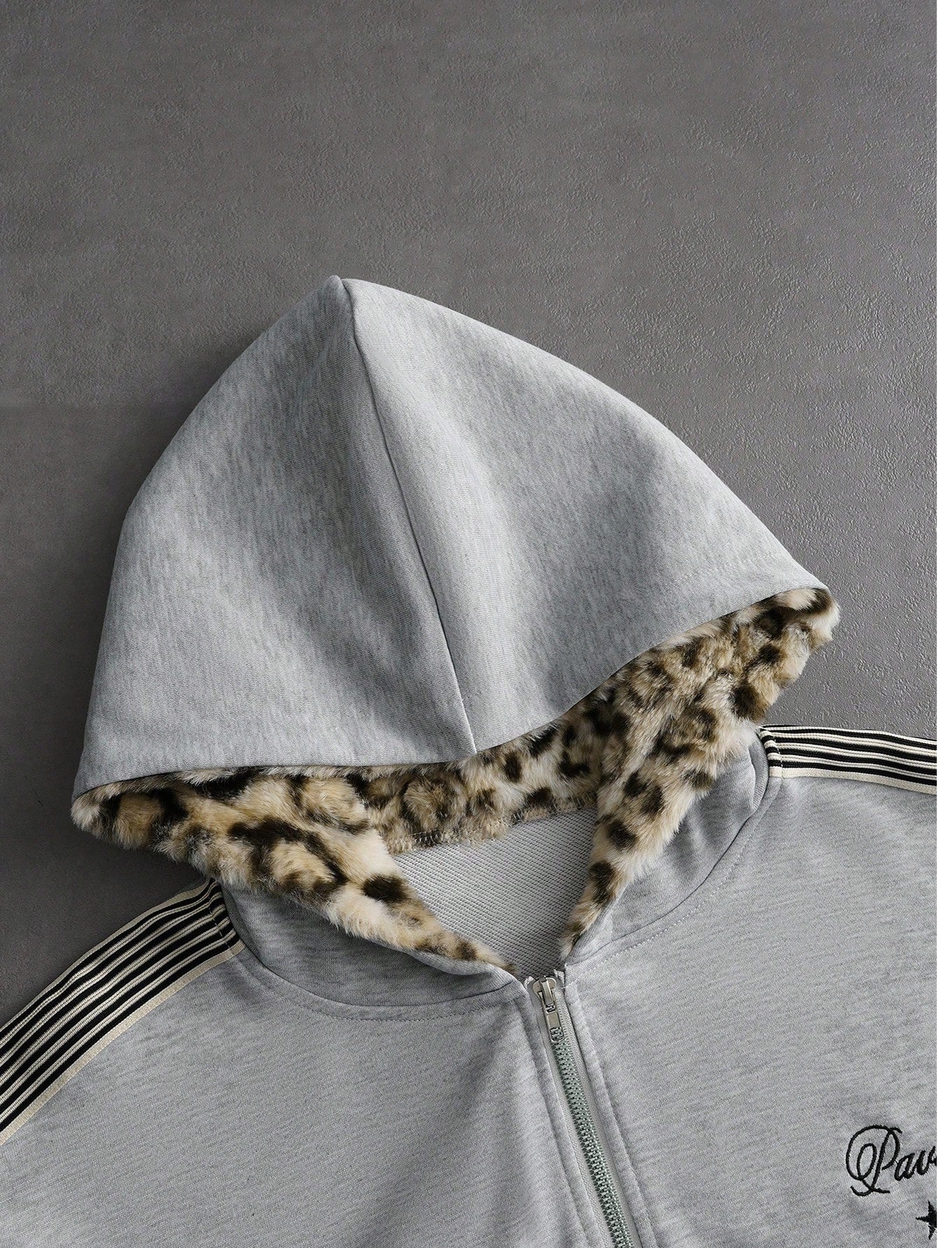 Men's Retro Leopard Print Plush Knitted Hooded Cardigan