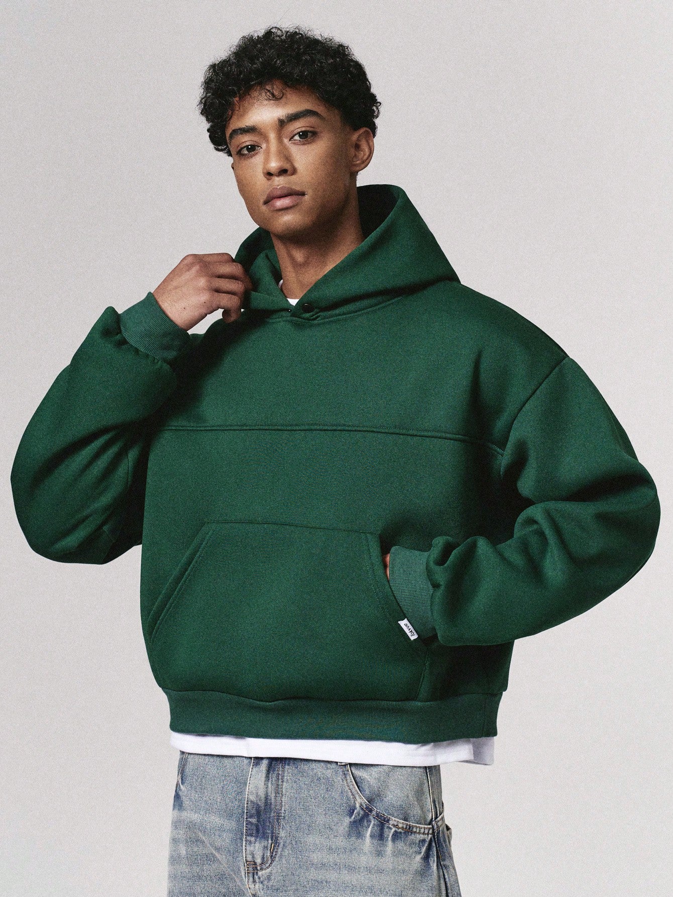 Men's Solid Color Minimalist Casual Long Sleeve Hoodie