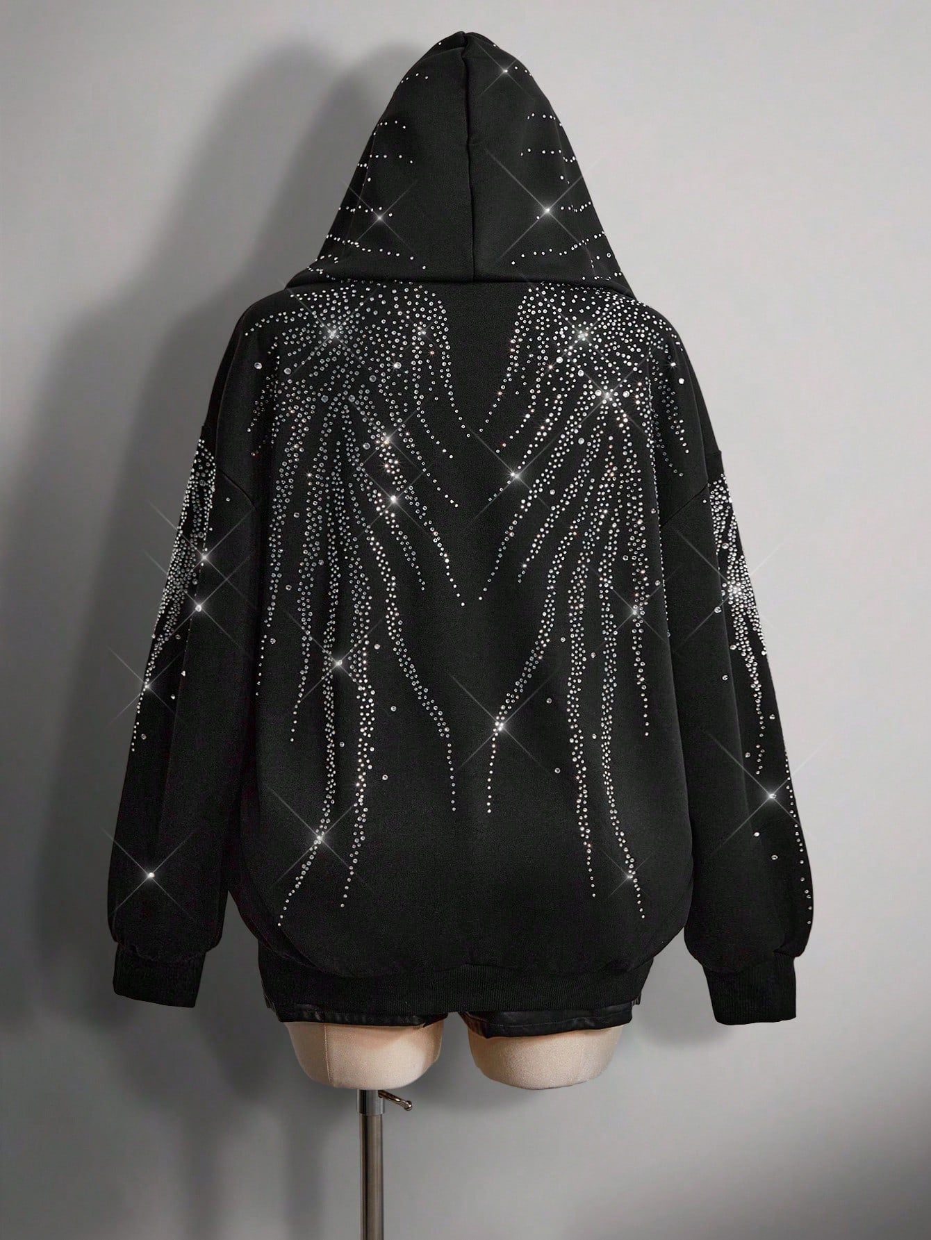 Plus Size Rhinestone Gothic Wing Black Zip-Up Hoodie