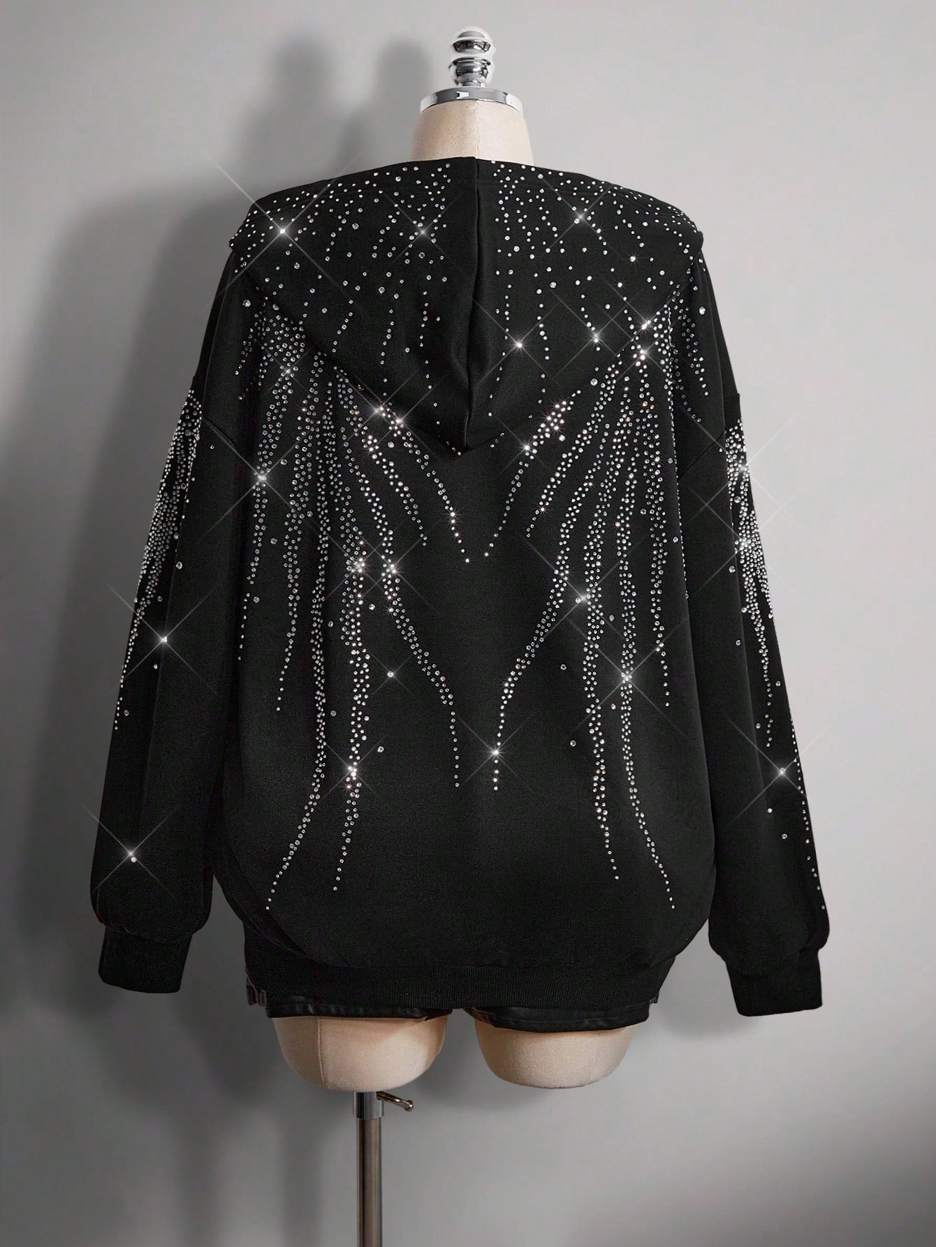 Plus Size Rhinestone Gothic Wing Black Zip-Up Hoodie