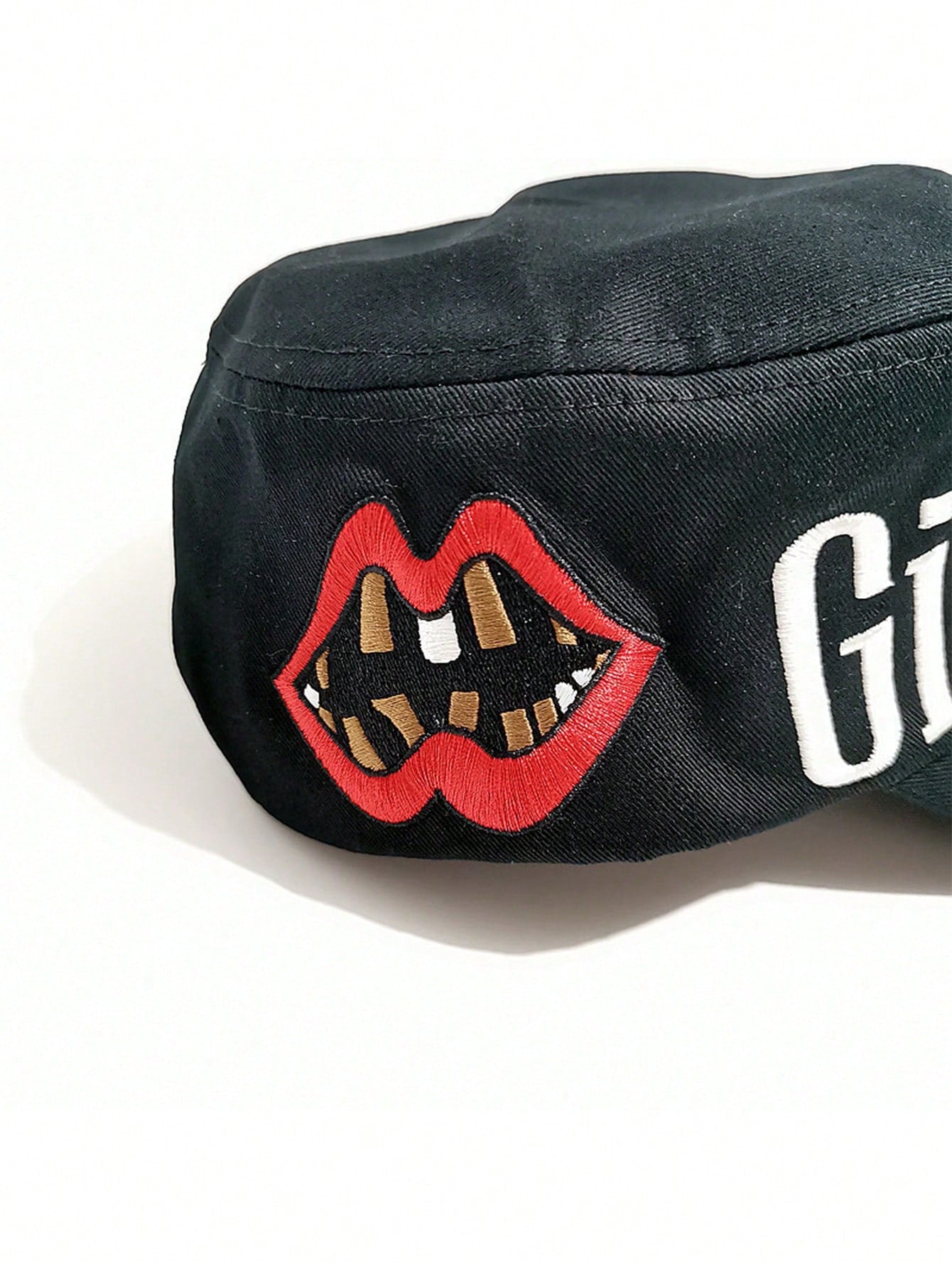 Men's Letter Lip Embroidery Hip Hop Streetwear Cap