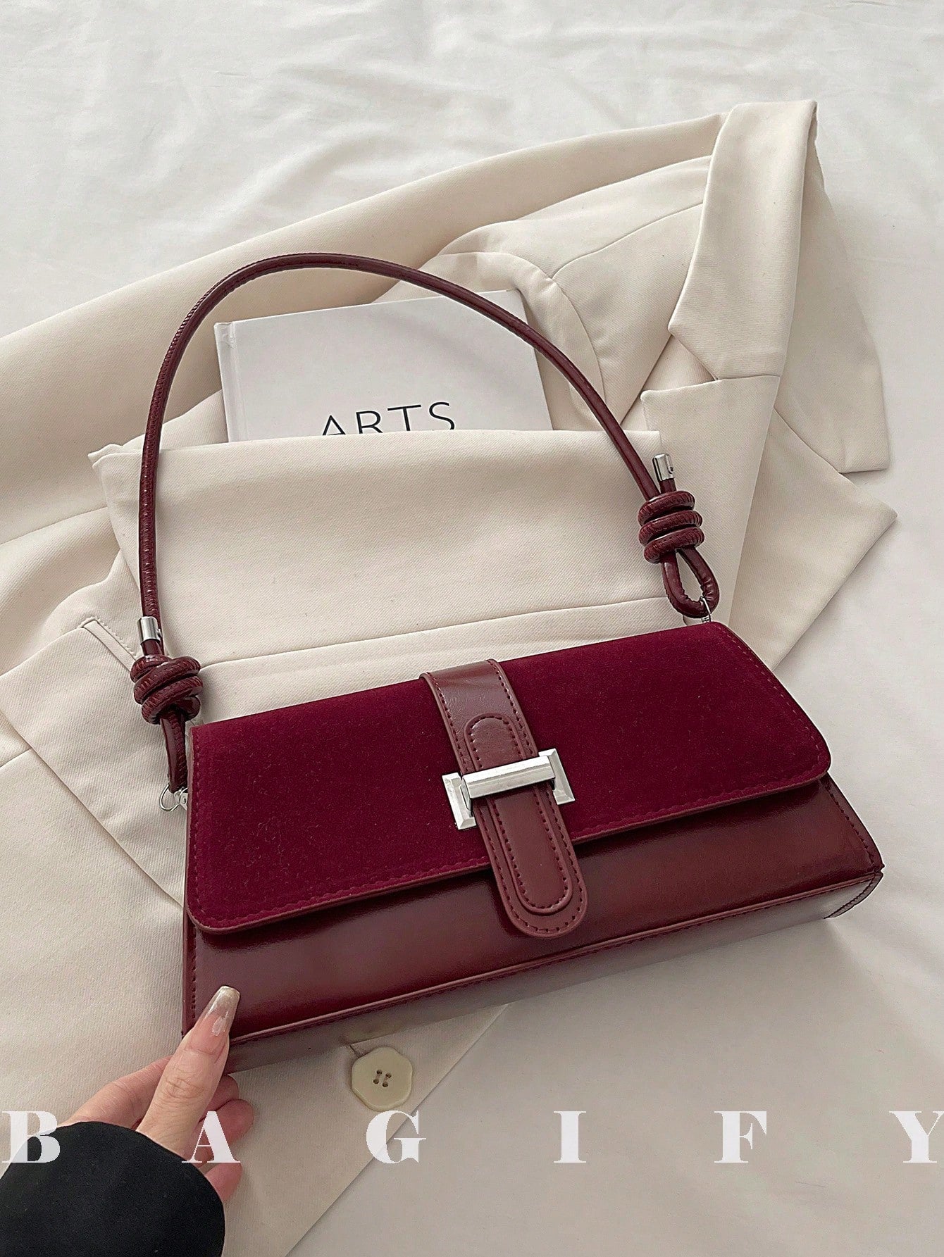 Elegant Metal Decor Shoulder Handbag for Work & Party