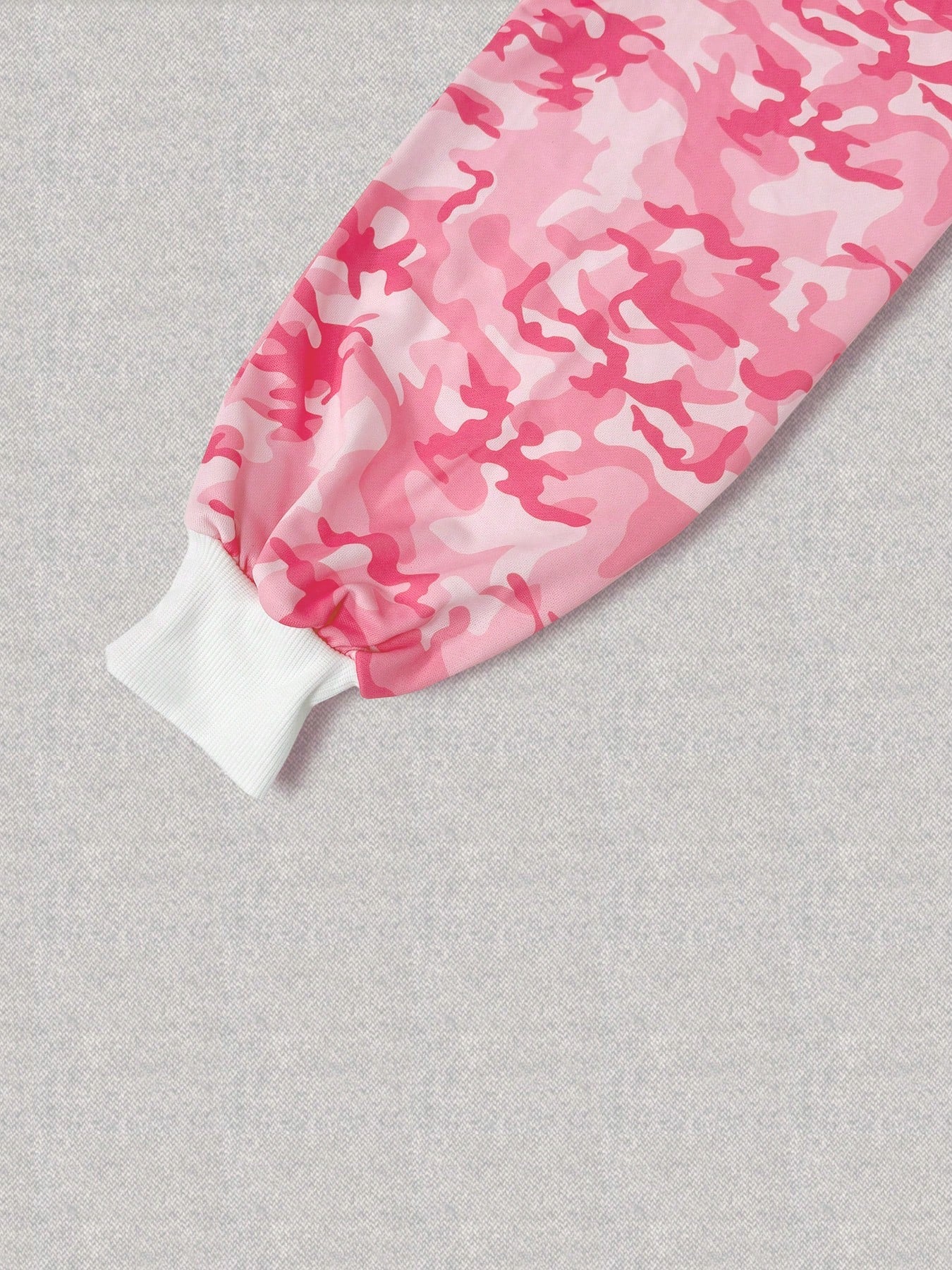 Women's Y2K Camouflage Zip-Up Hoodie and Pants Set