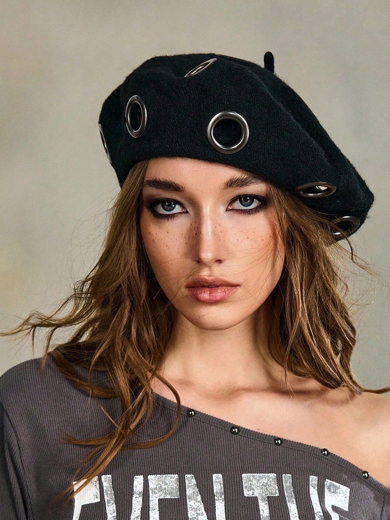 Grunge Punk Metal Ring Beret Hat
