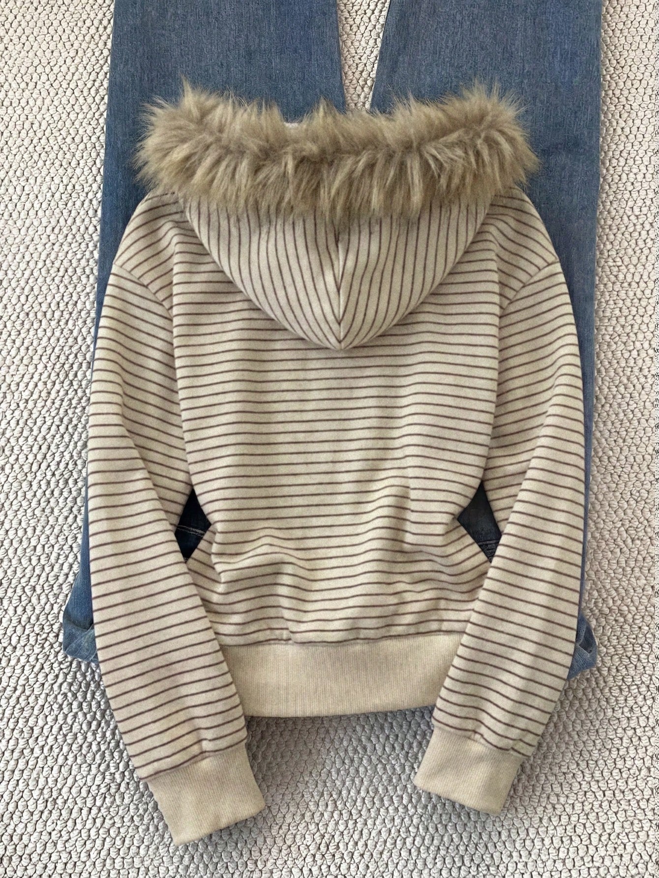Casual Striped Hoodie with Warm Fur Collar