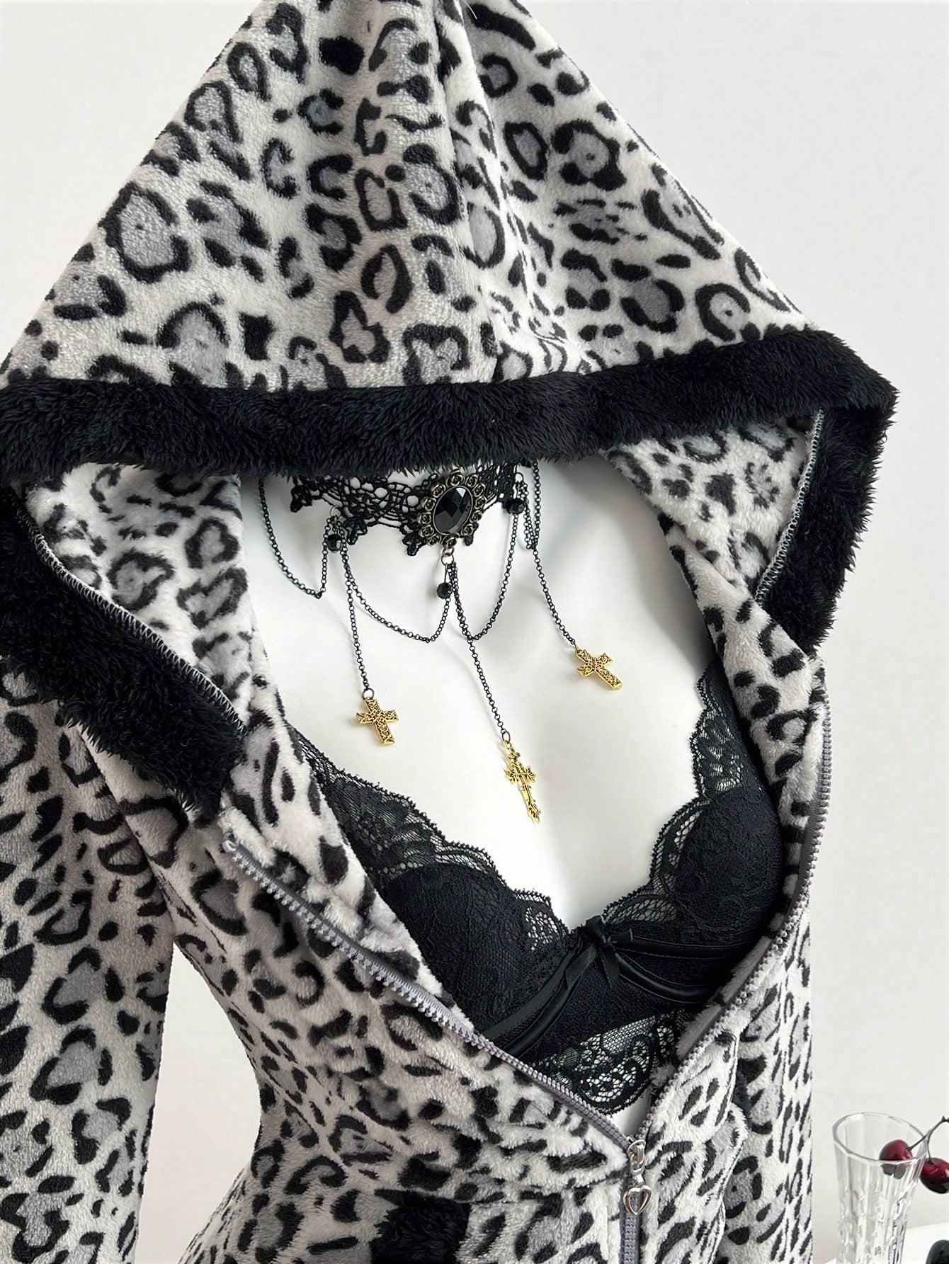 Women Leopard Zip-Up Hoodie