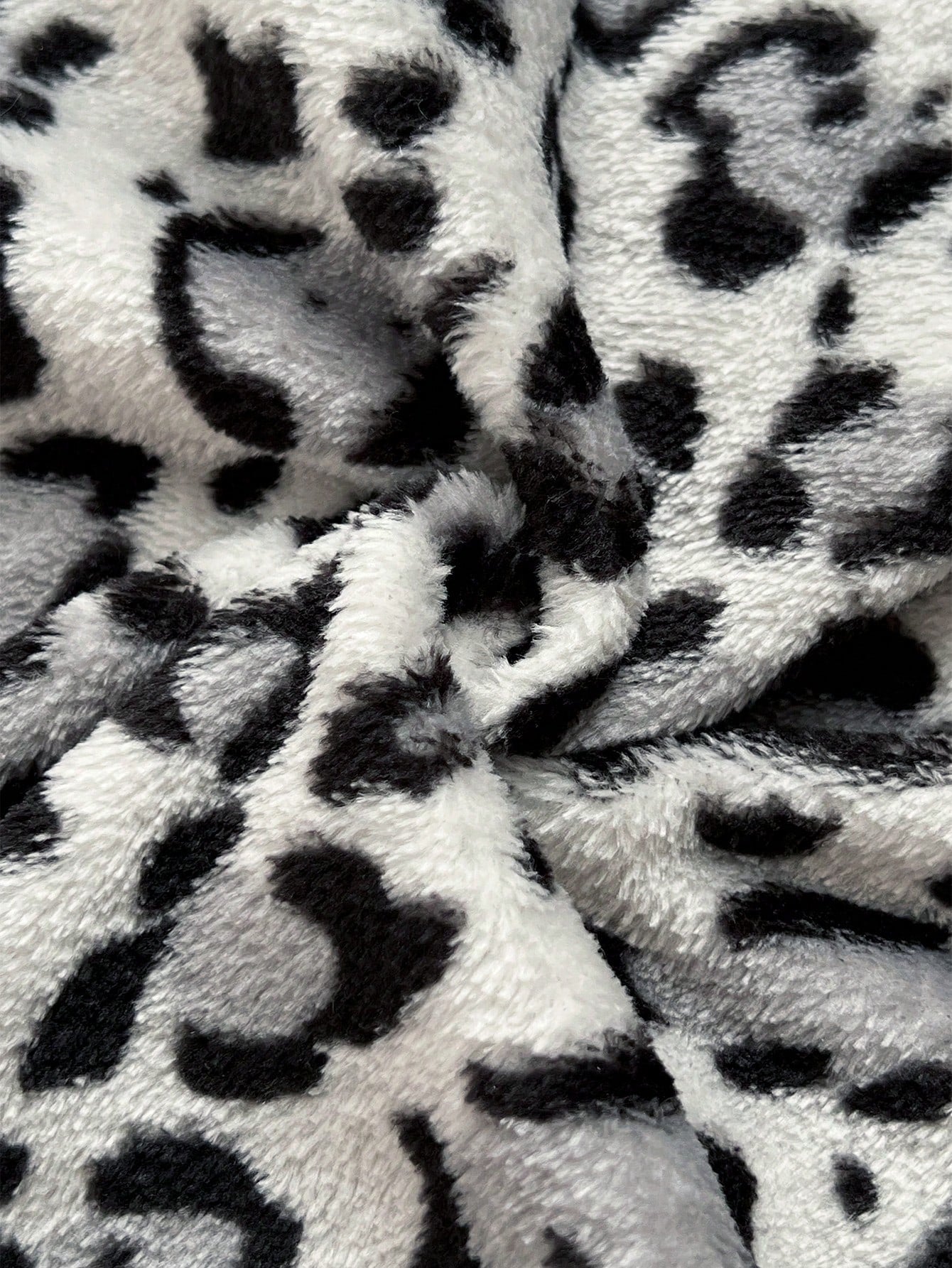 Women Leopard Zip-Up Hoodie