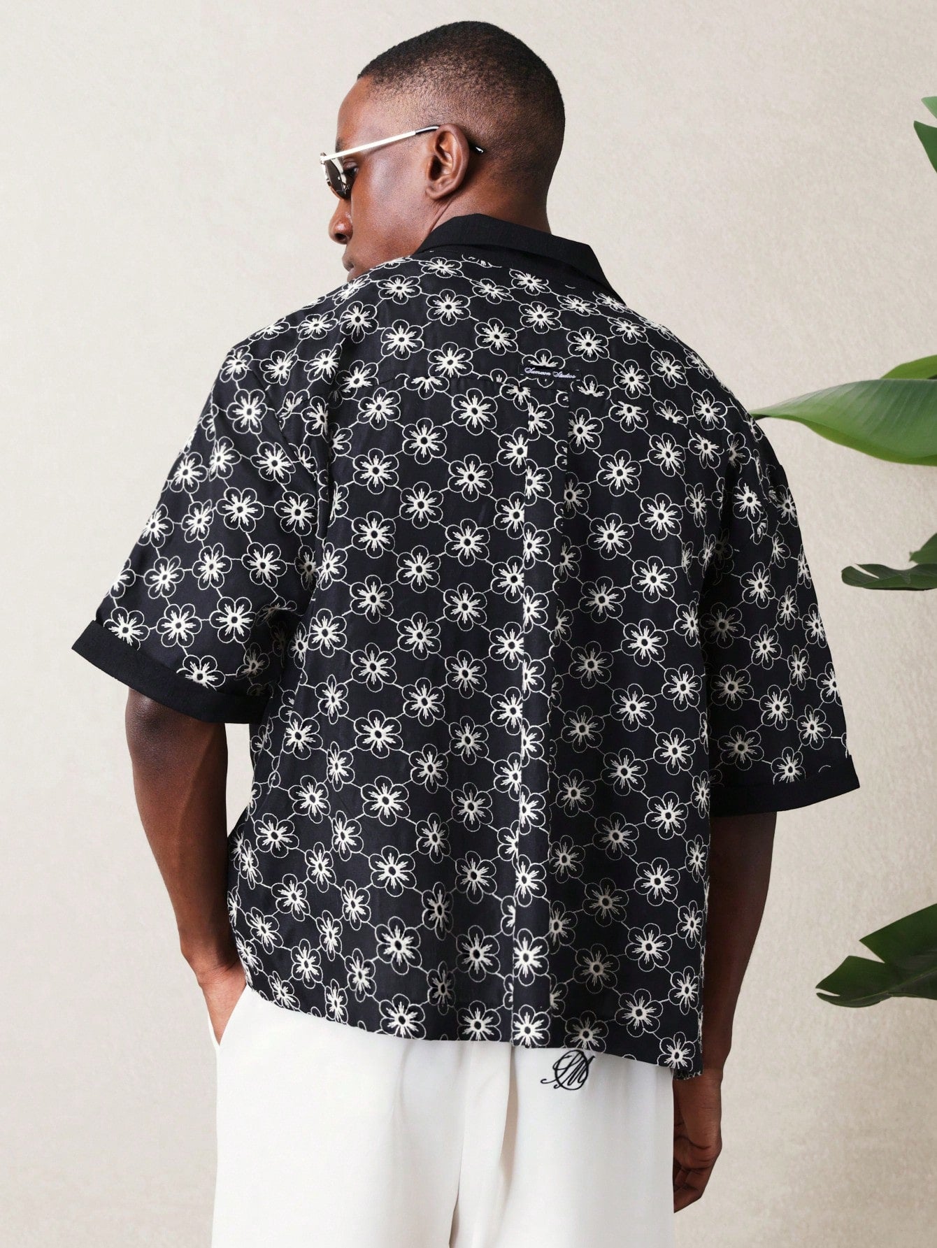 Boxy Fit Embroidered Floral Resort Shirt