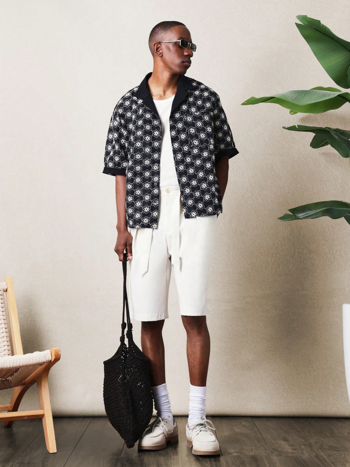 Boxy Fit Embroidered Floral Resort Shirt