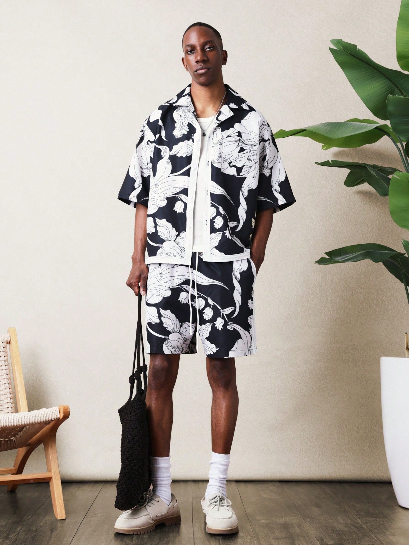 Relaxed Black Floral Shirt and Shorts Two-Piece Set