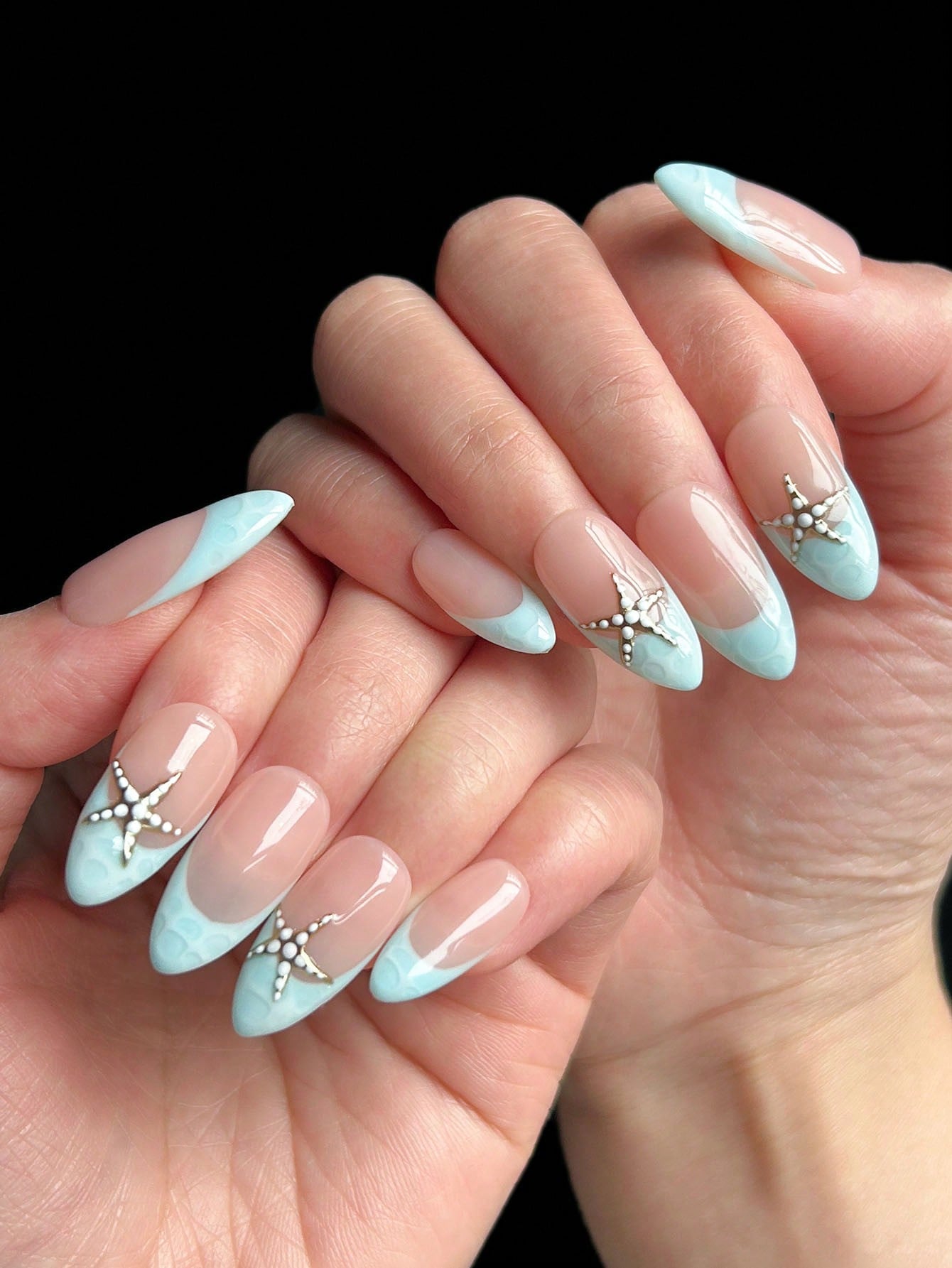 Blue Wavy Starfish Almond Press-On Nails (10pcs)
