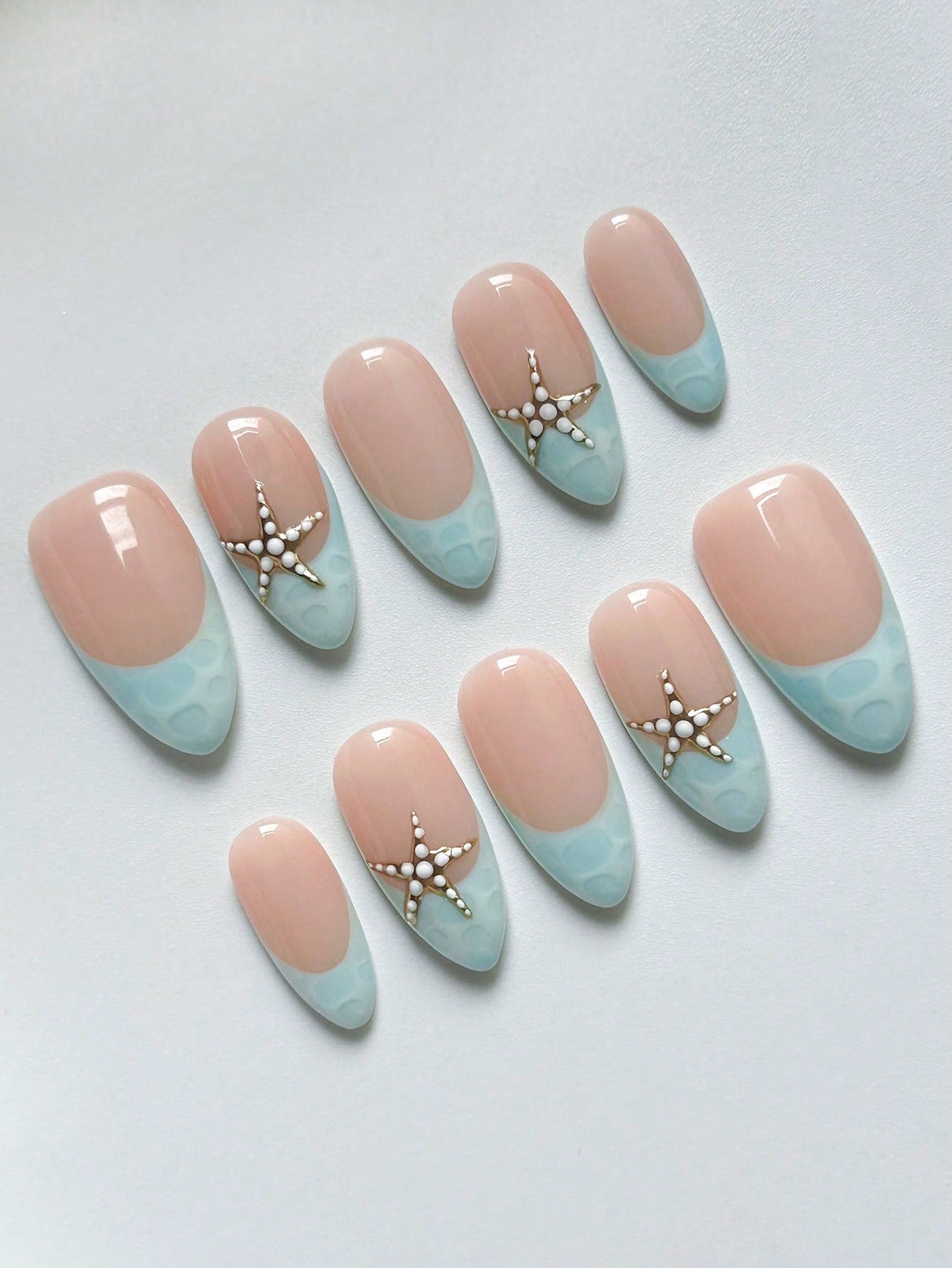 Blue Wavy Starfish Almond Press-On Nails (10pcs)