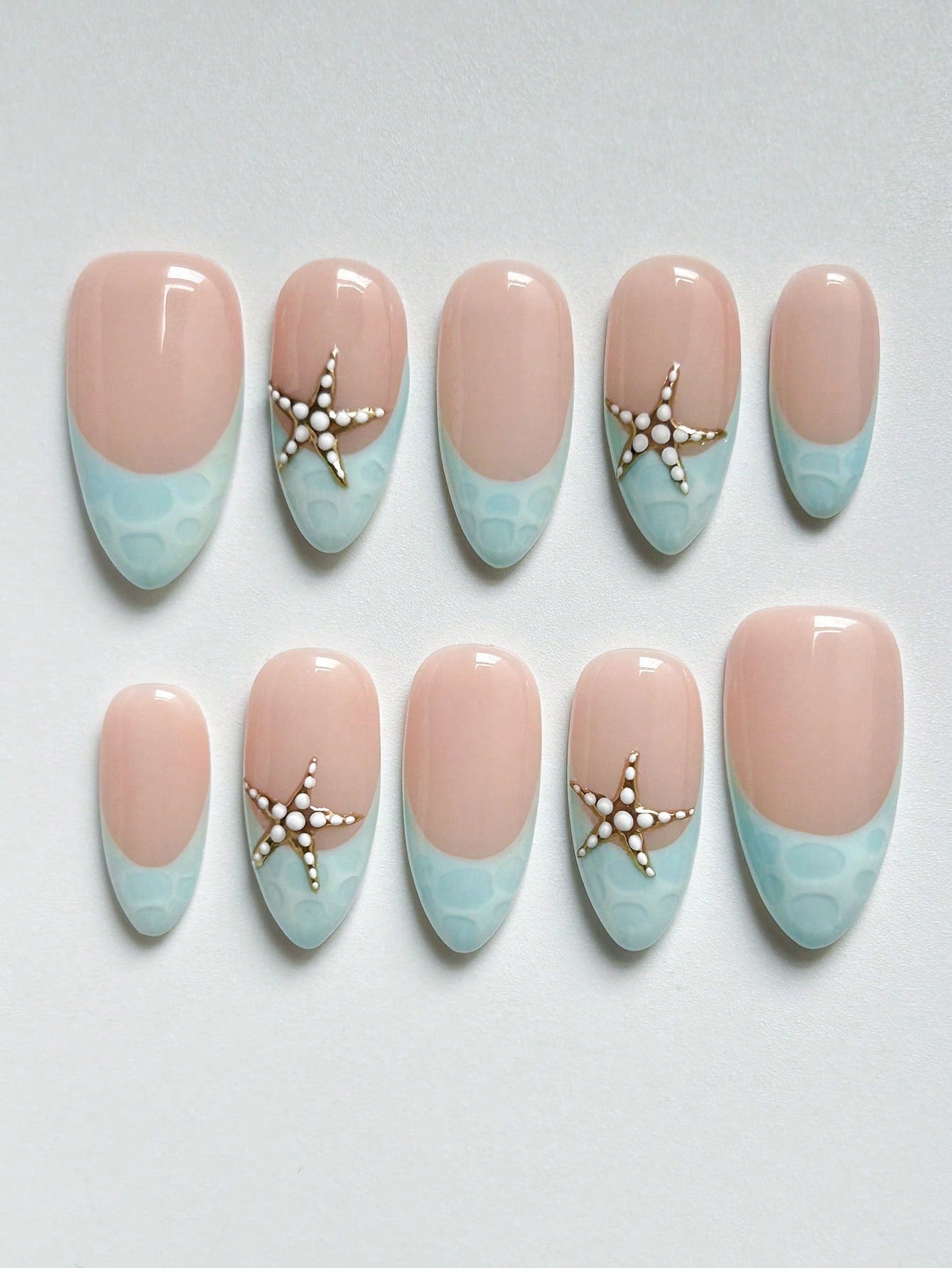 Blue Wavy Starfish Almond Press-On Nails (10pcs)