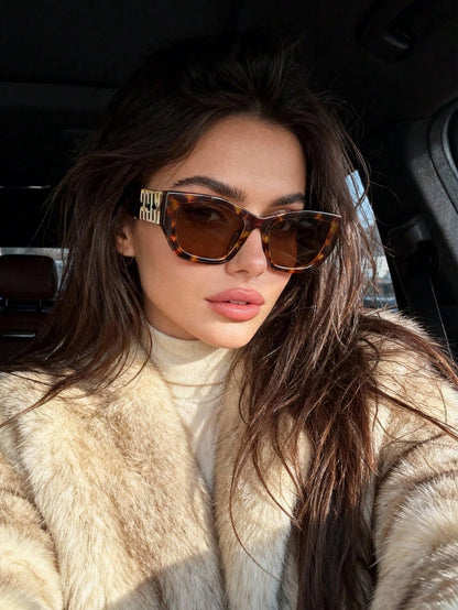 Retro Asymmetrical Cat Eye Fashion Glasses for Women