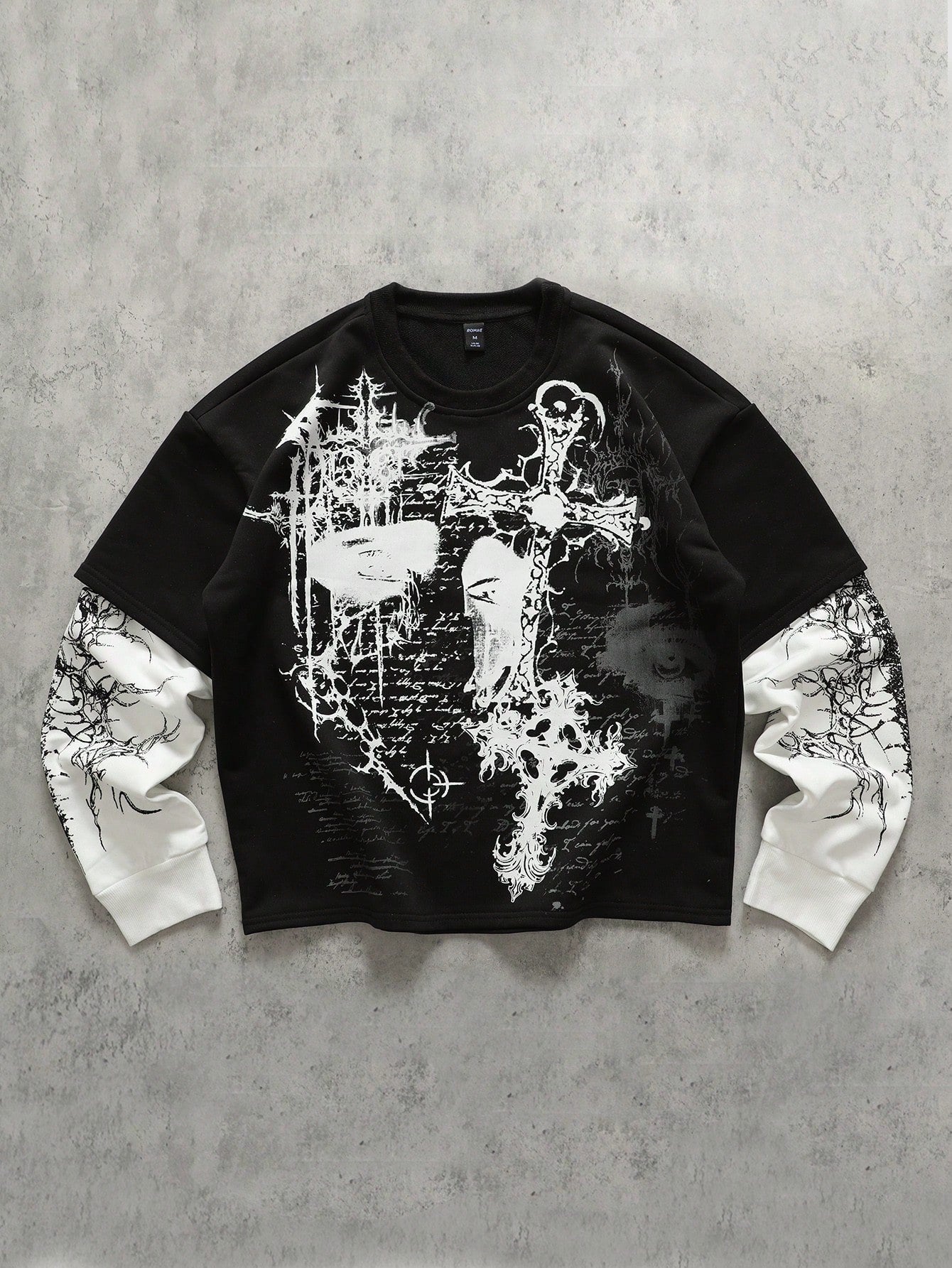 Men Minimalist Mock Layered Long Sleeve T-Shirt