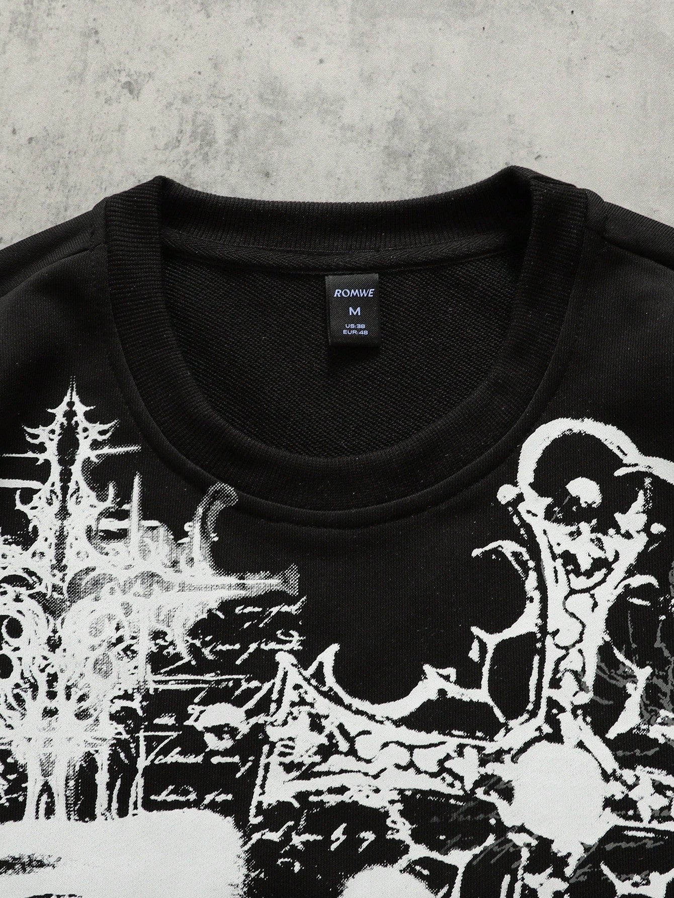 Men Minimalist Mock Layered Long Sleeve T-Shirt