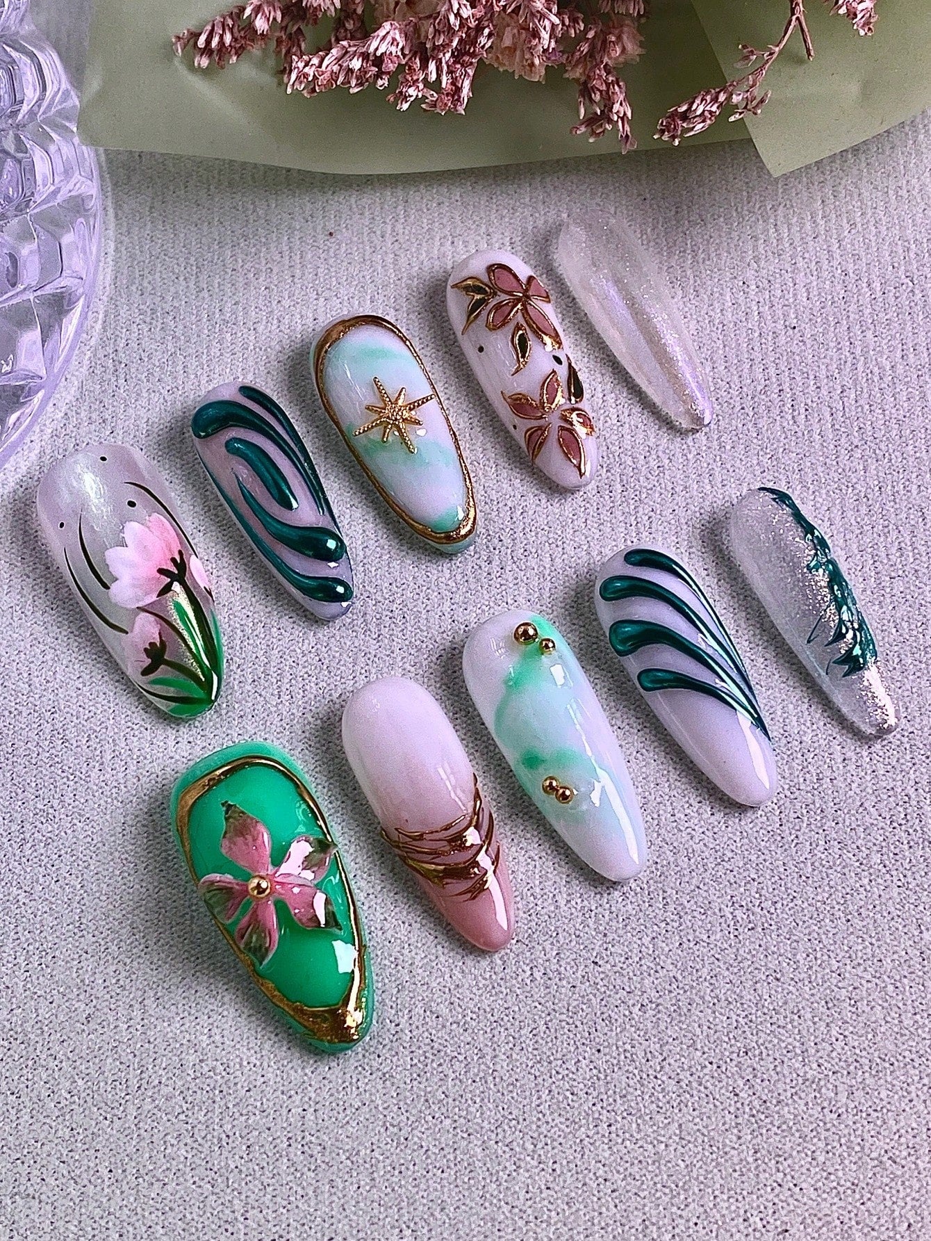 10pcs Handmade Pink & Green Floral Press-On Nails