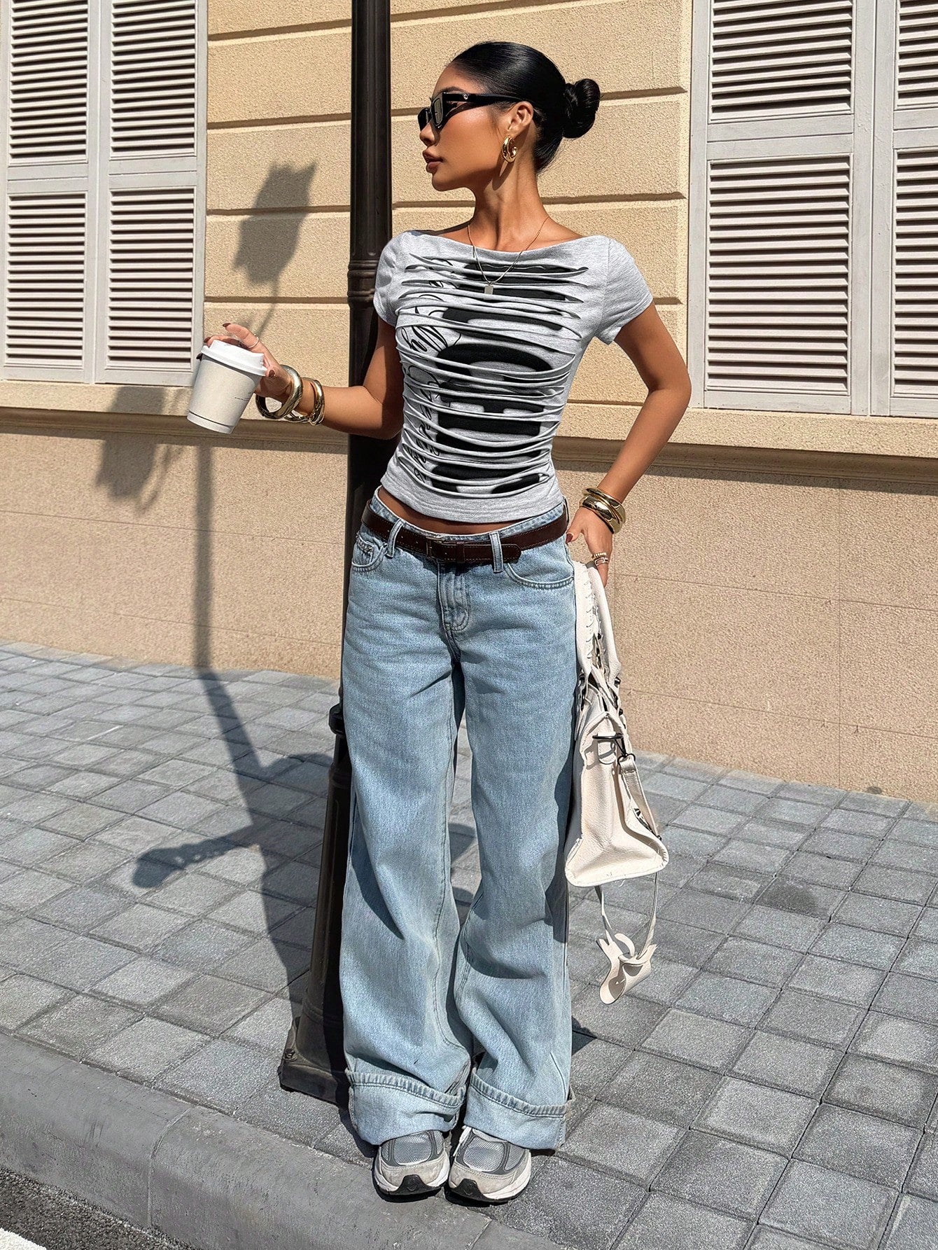 Women’s 2-In-1 Cut Out Letter Print Crop Tee