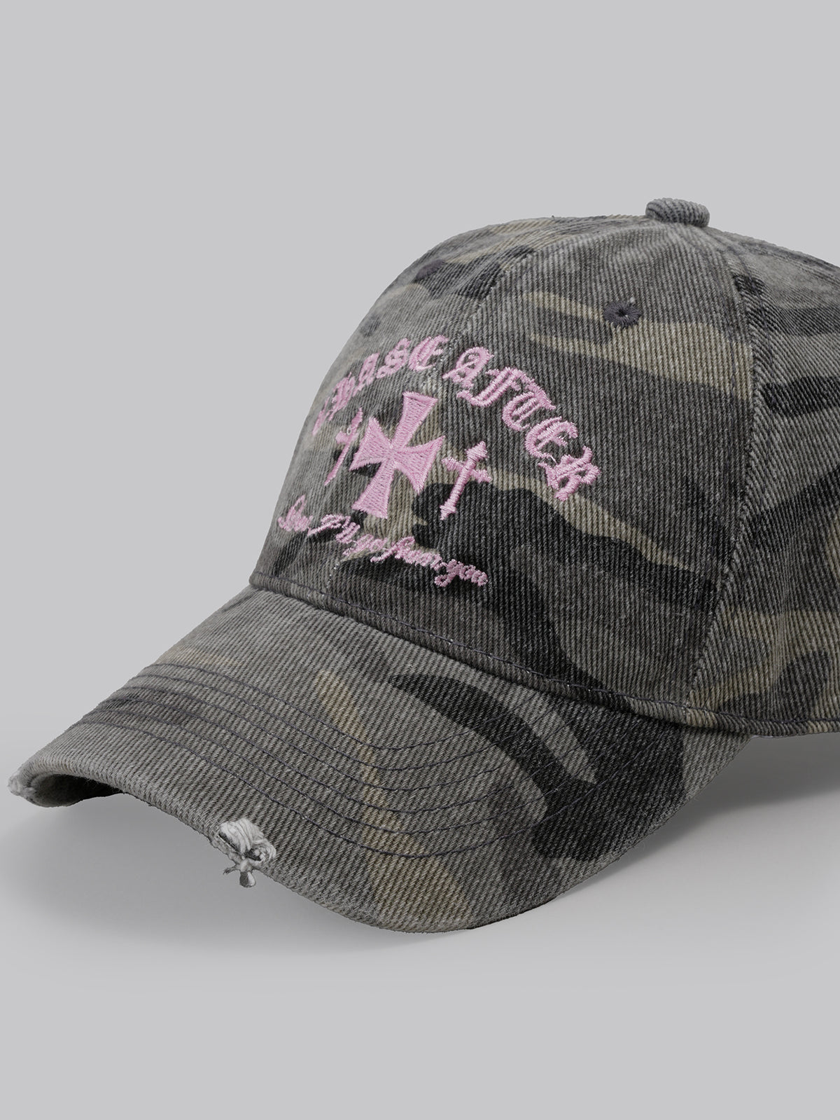 Retro Camo Cross Embroidery Unisex Baseball Cap